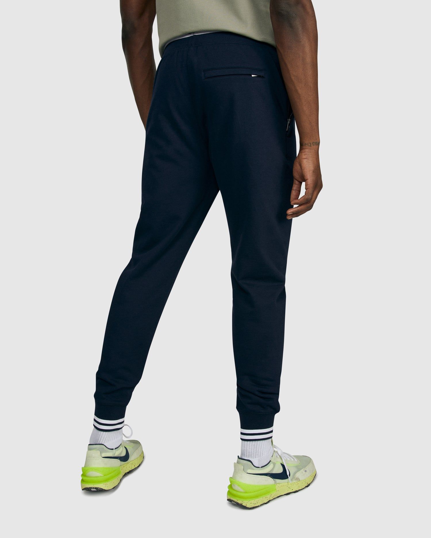 MENS LIAM JOGGER - B6P113S1FT sold by Psycho Bunny product image thumbnail 3