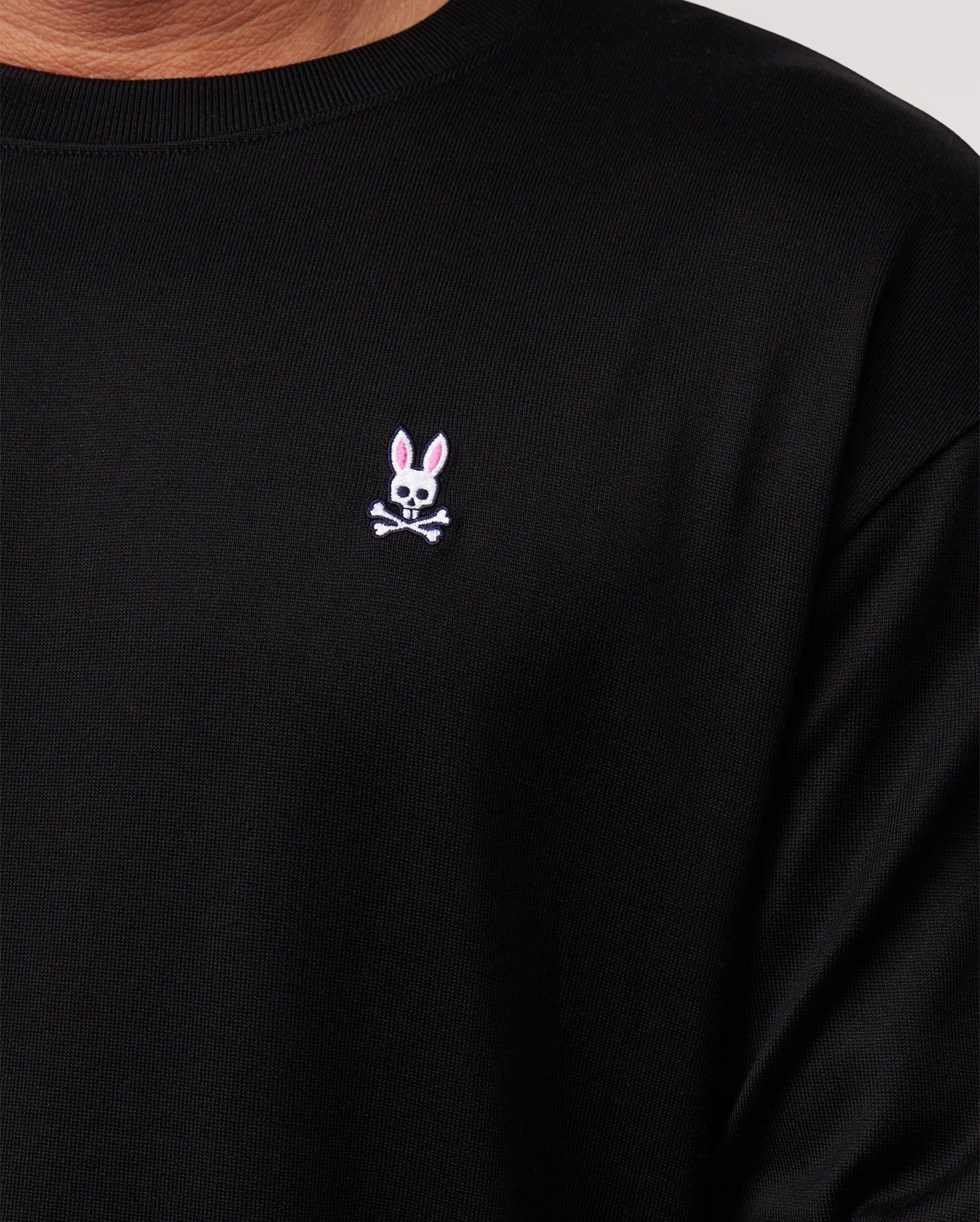 MENS CLASSIC RELAXED FIT LONG SLEEVE TEE - B6T488Z1PC sold by Psycho Bunny product image thumbnail 3