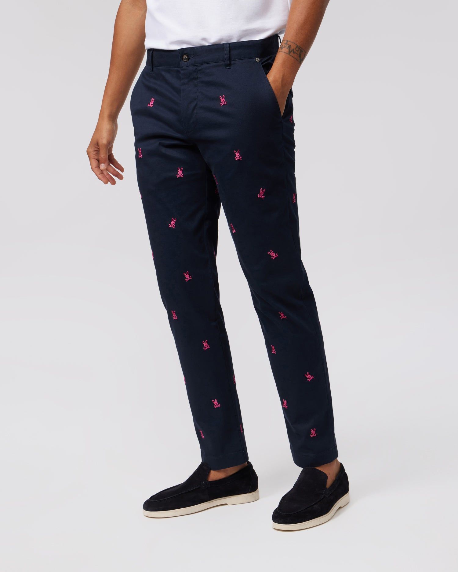 MENS GILMAN TWILL ALL OVER BUNNY EMBROIDERED CHINO PANT - B6P490Z1WB sold by Psycho Bunny