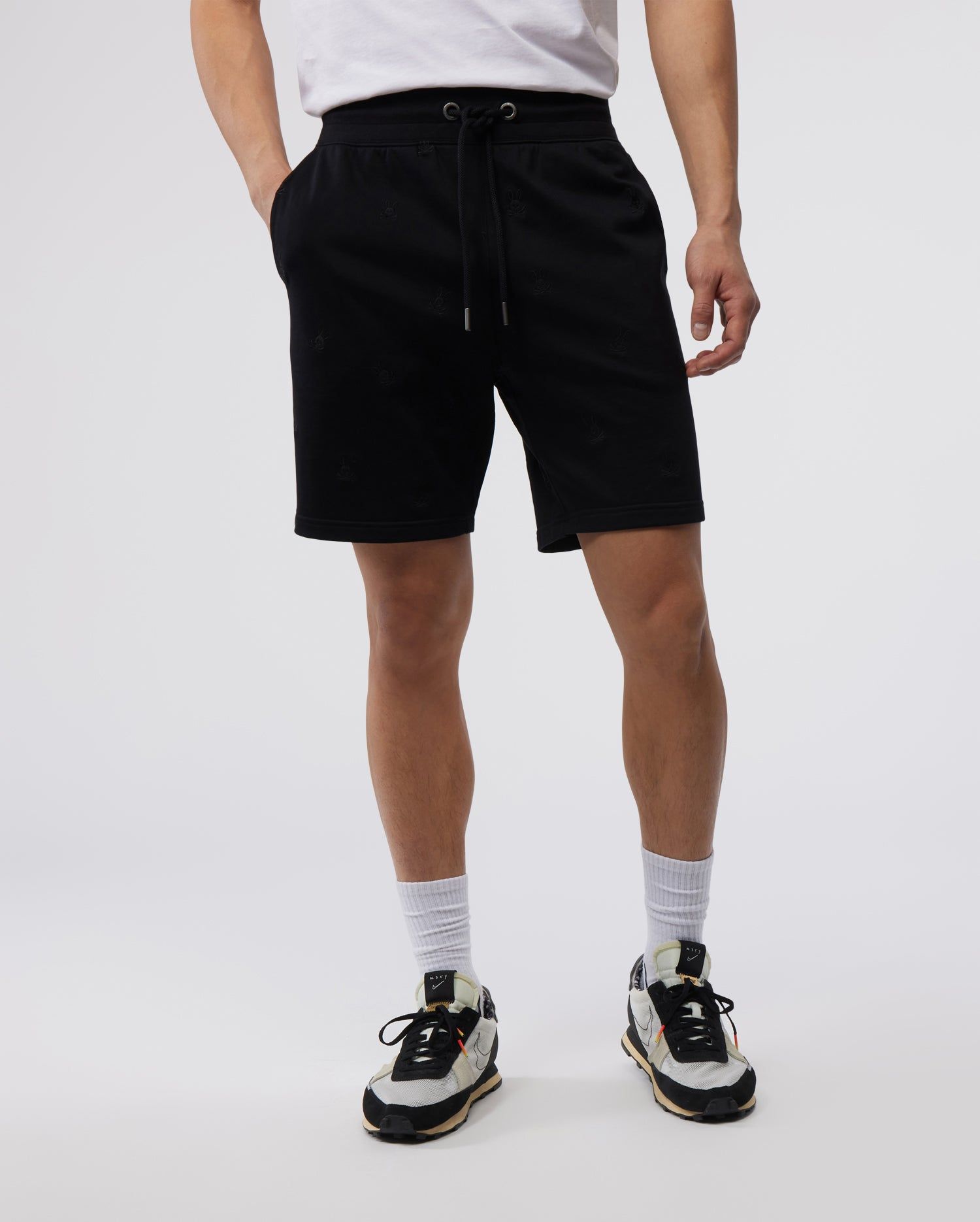 MENS WOAD EMBROIDERED SWEATSHORT - B6R707X1FT sold by Psycho Bunny product image thumbnail 2