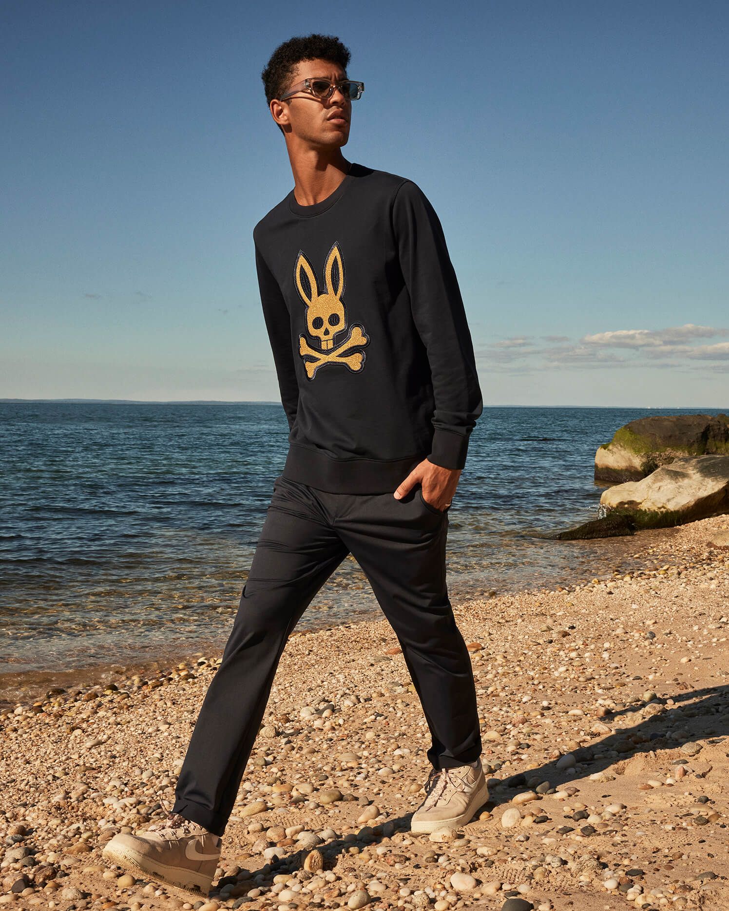 MENS COPA EMBROIDERED BUNNY SWEATSHIRT - B6S206W1FT sold by Psycho Bunny product image thumbnail 6