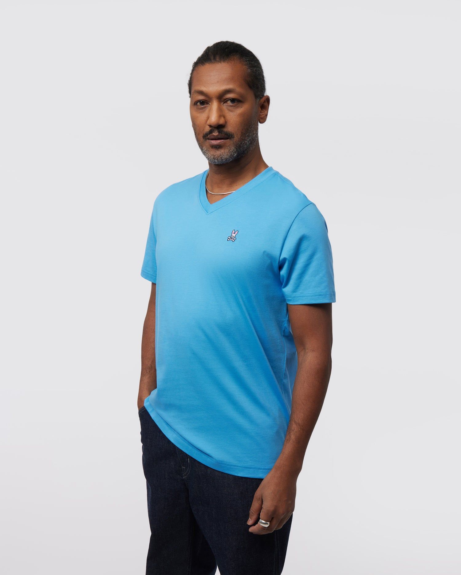 MENS CLASSIC V NECK TEE - B6U100Y1PC sold by Psycho Bunny product image thumbnail 2