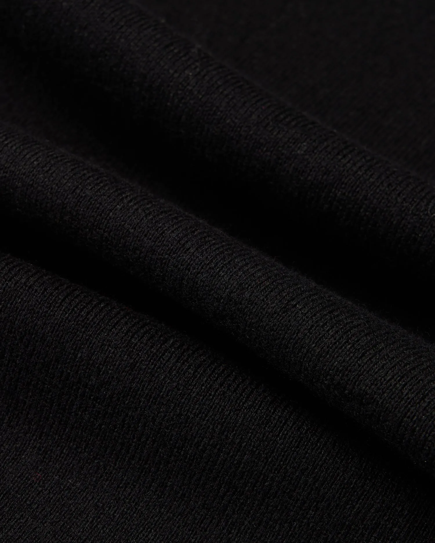 MENS MONROE TWILL PATCH SCARF - B6A892D200 sold by Psycho Bunny product image thumbnail 4