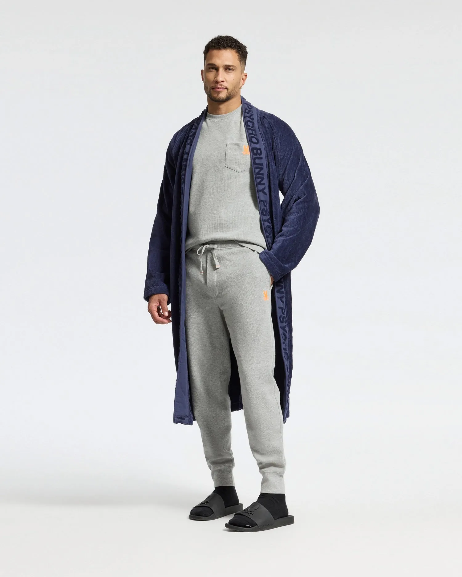 MENS VAL TERRY CLOTH ROBE - B6Y171E200 sold by Psycho Bunny product image thumbnail 4