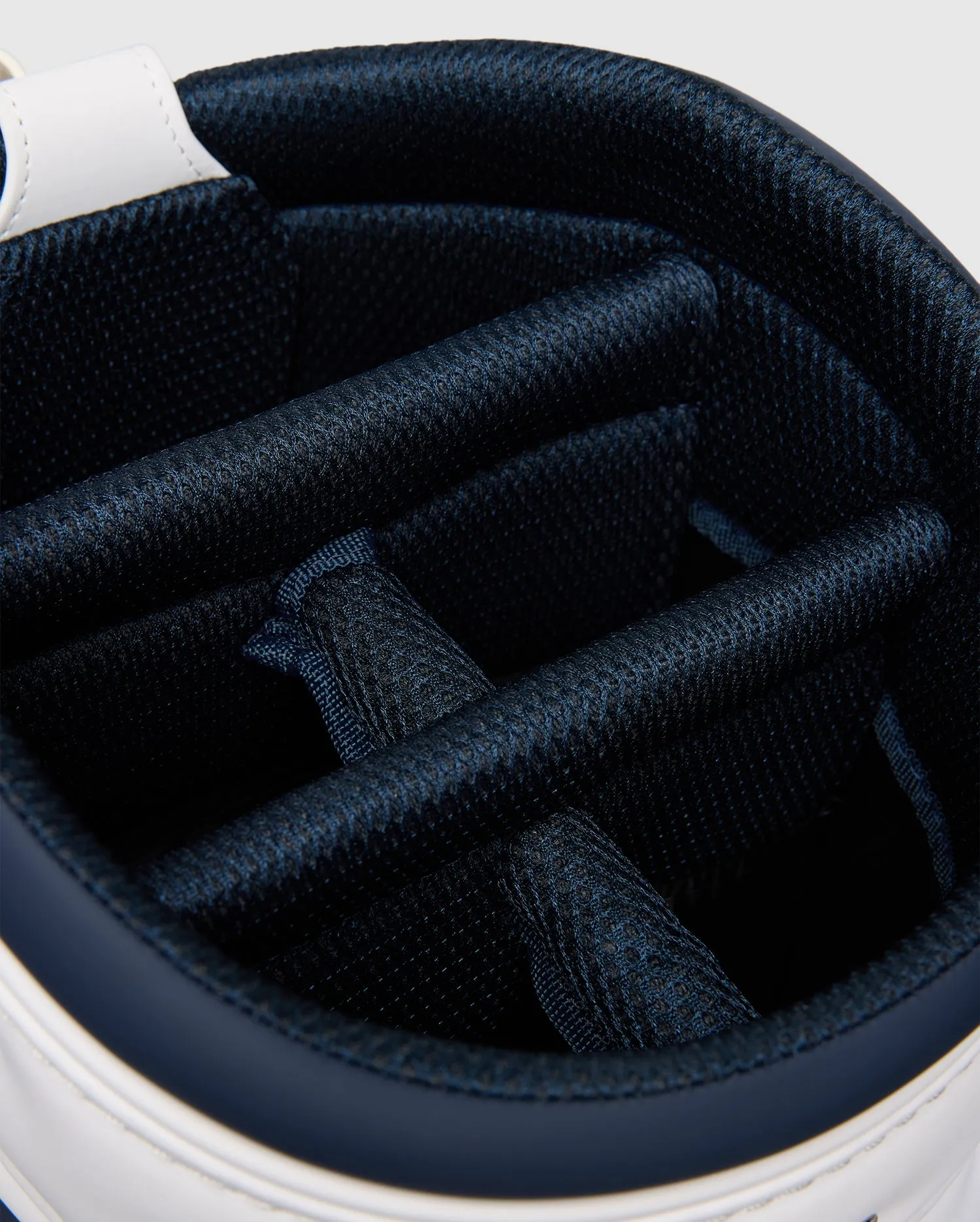 OUTLINE BUNNY GOLF TOUR BAG - PBMG4FC1 sold by Psycho Bunny product image thumbnail 4