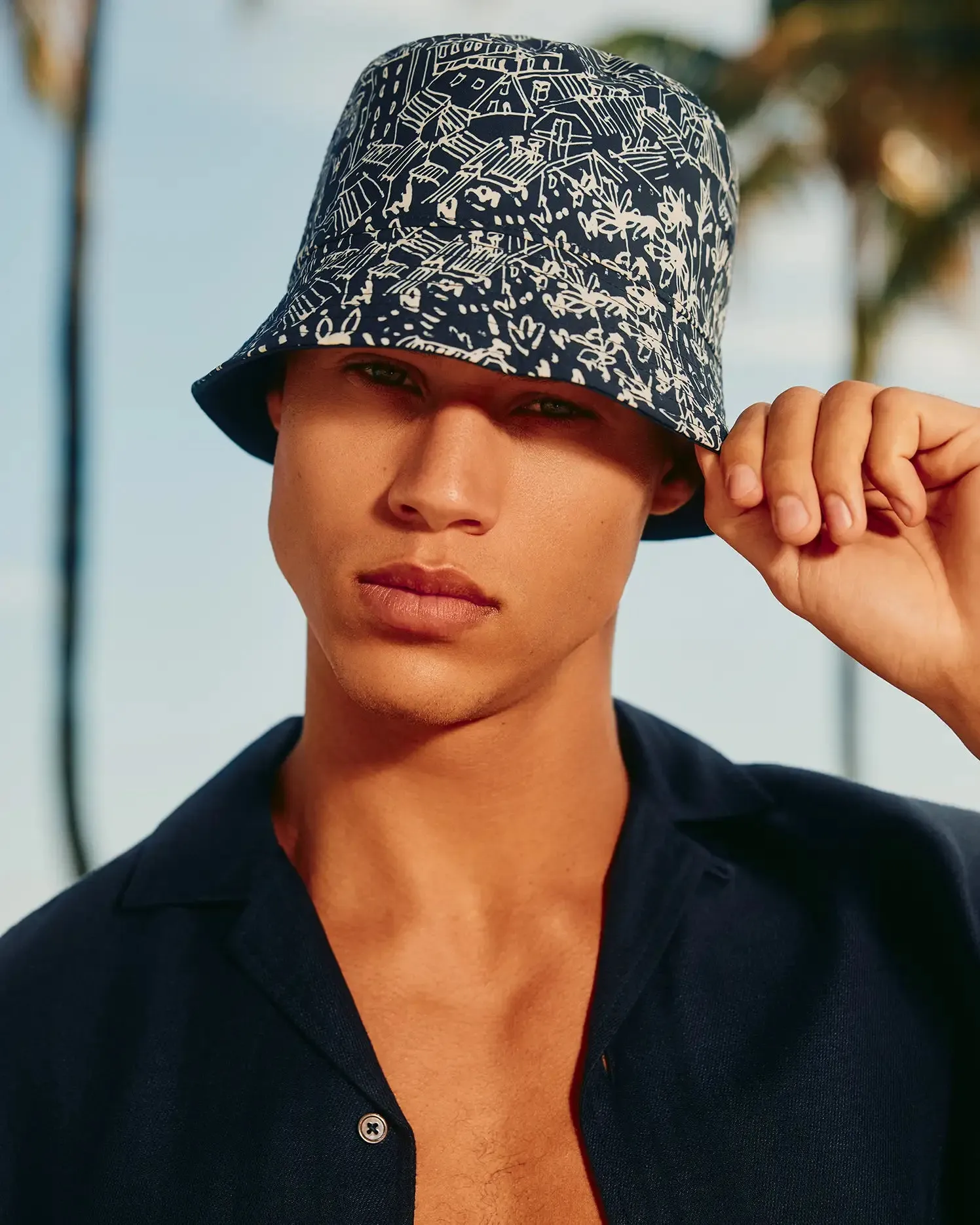 MENS NAXOS REVERSIBLE BUCKET HAT - MO1500006 sold by Psycho Bunny