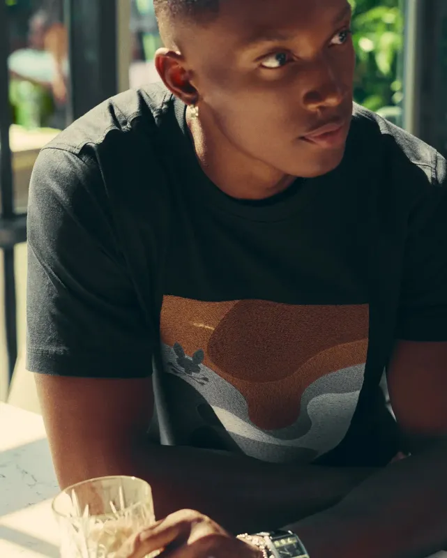 MENS DANTE GRAPHIC TEE - MT0200076 sold by Psycho Bunny