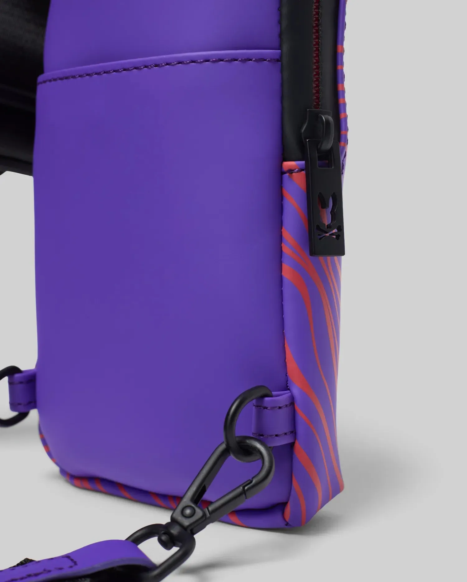 MENS RUBBERIZED CROSSBODY - MO2400060 sold by Psycho Bunny product image thumbnail 2