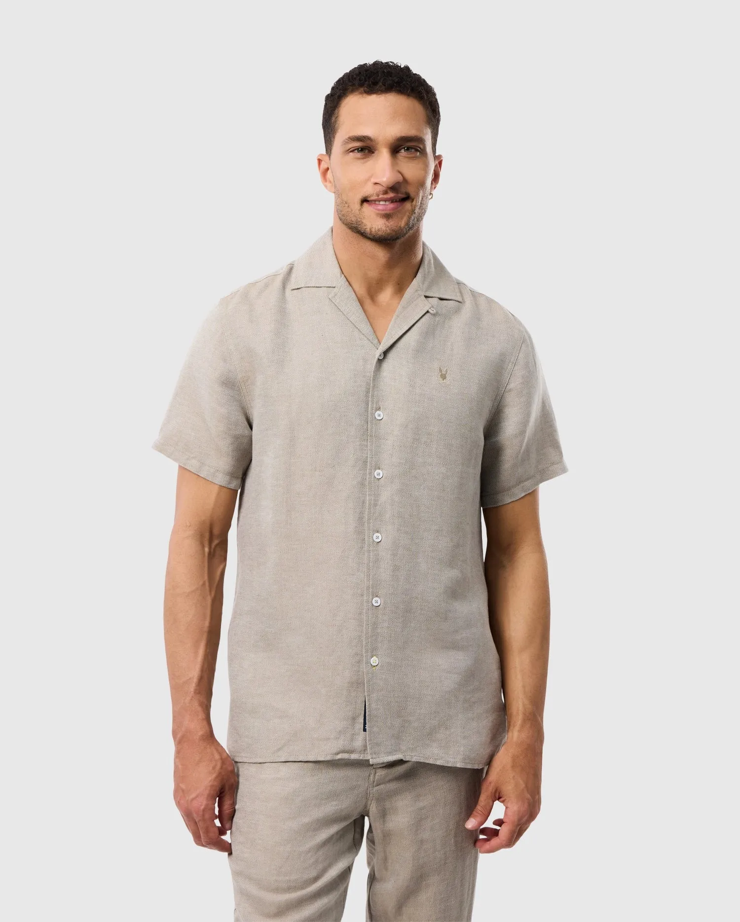 MENS WINDCREST LINEN BLEND SHORT SLEEVE SHIRT - B6Q148C200 sold by Psycho Bunny