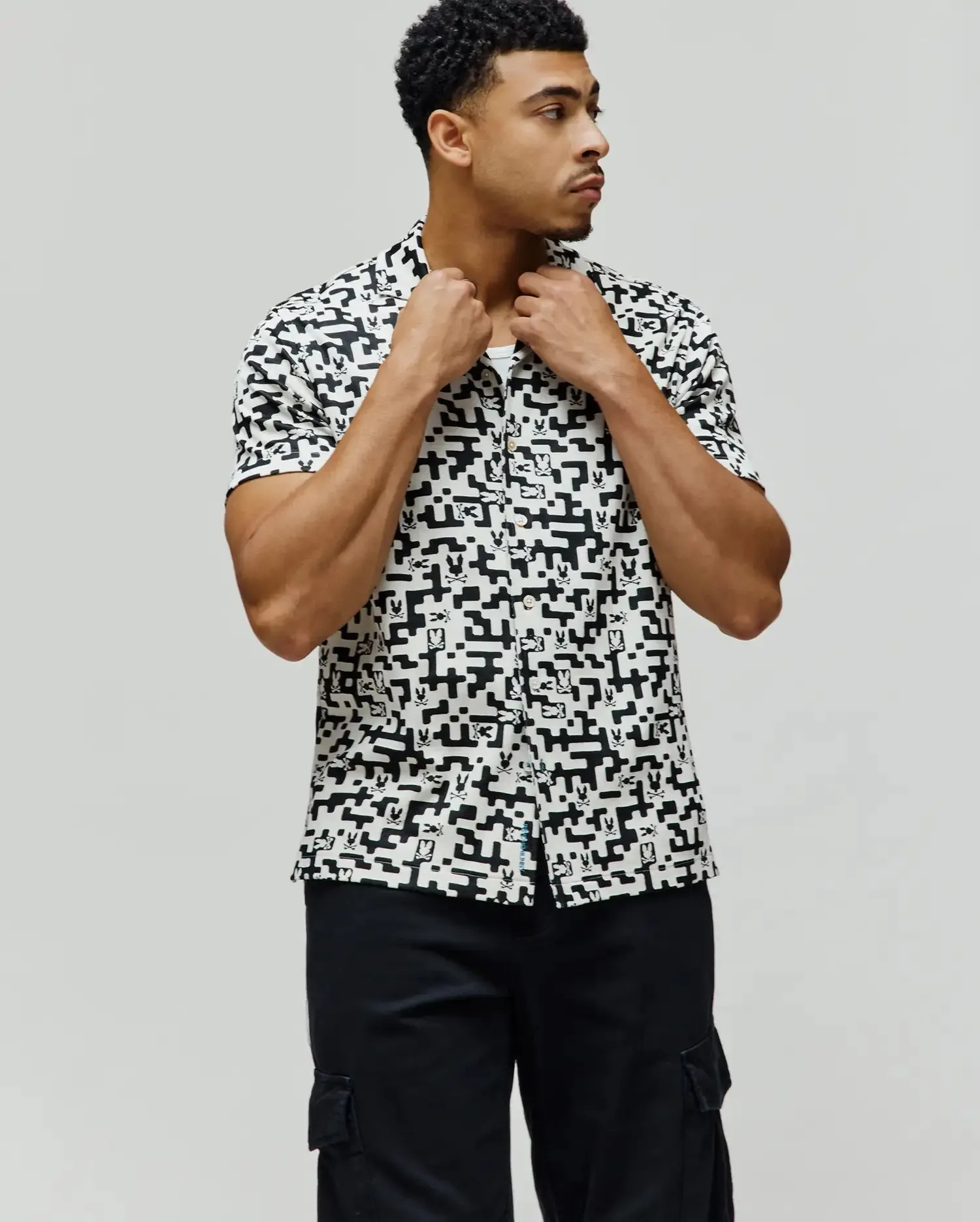 MENS JOSH JACQUARD SHIRT - MT0300072 sold by Psycho Bunny product image thumbnail 4