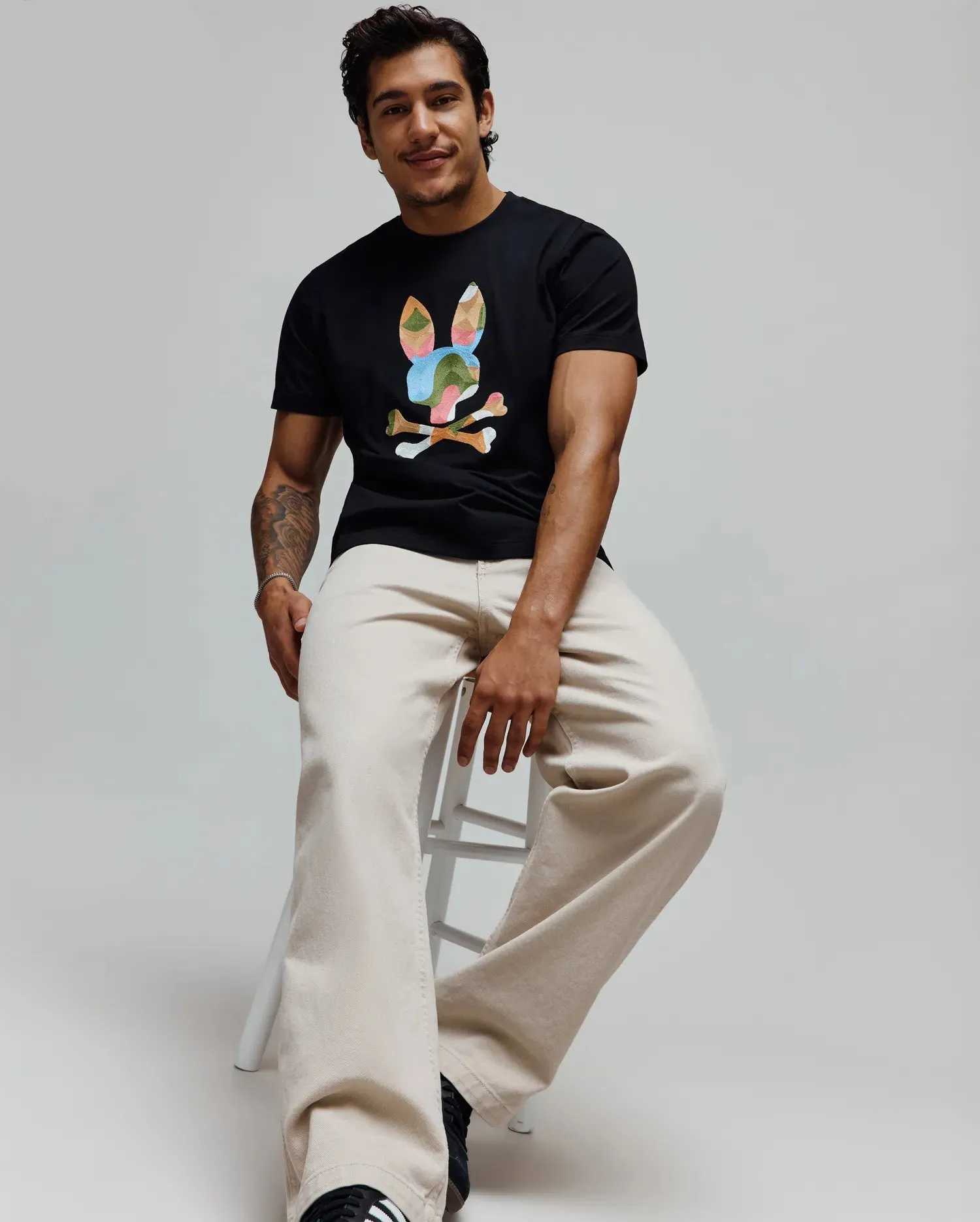 MENS ARA GRAPHIC TEE - MT0200250 sold by Psycho Bunny product image thumbnail 4