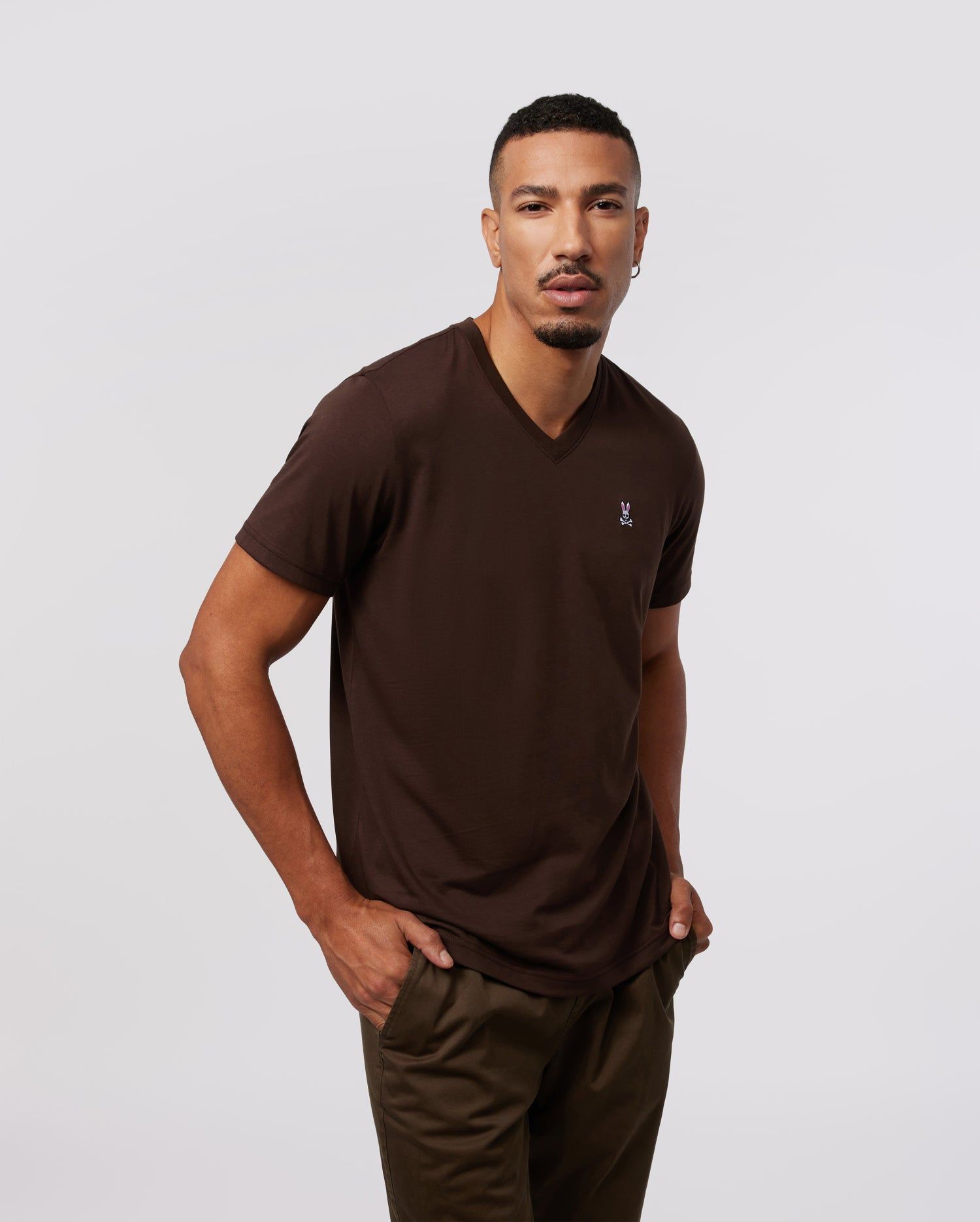 MENS CLASSIC V NECK TEE - B6U100Z1PC sold by Psycho Bunny product image thumbnail 2
