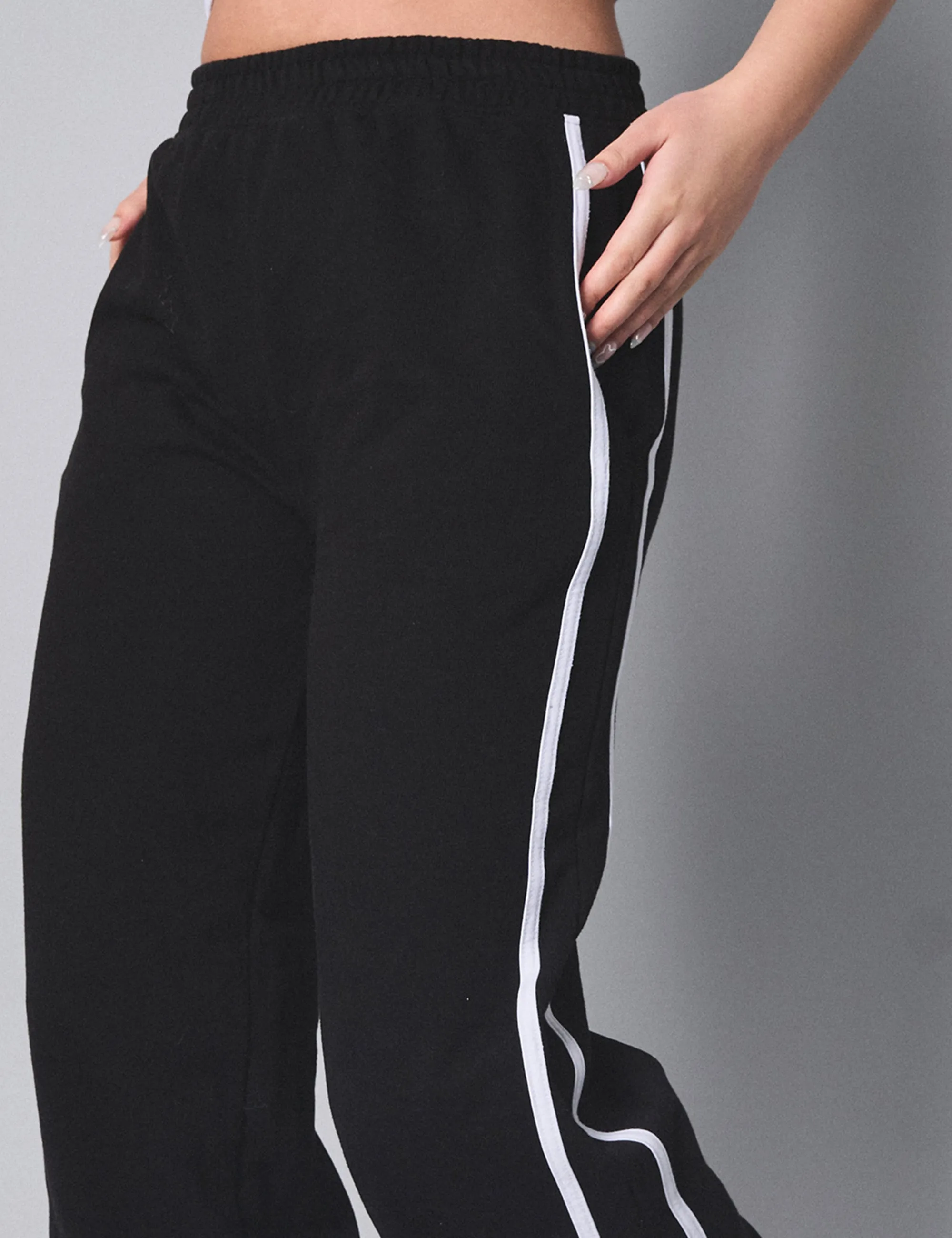 Kaiia Contrast Stripe Baggy Wide Leg Sweat Pants Black sold by Public Desire product image thumbnail 4