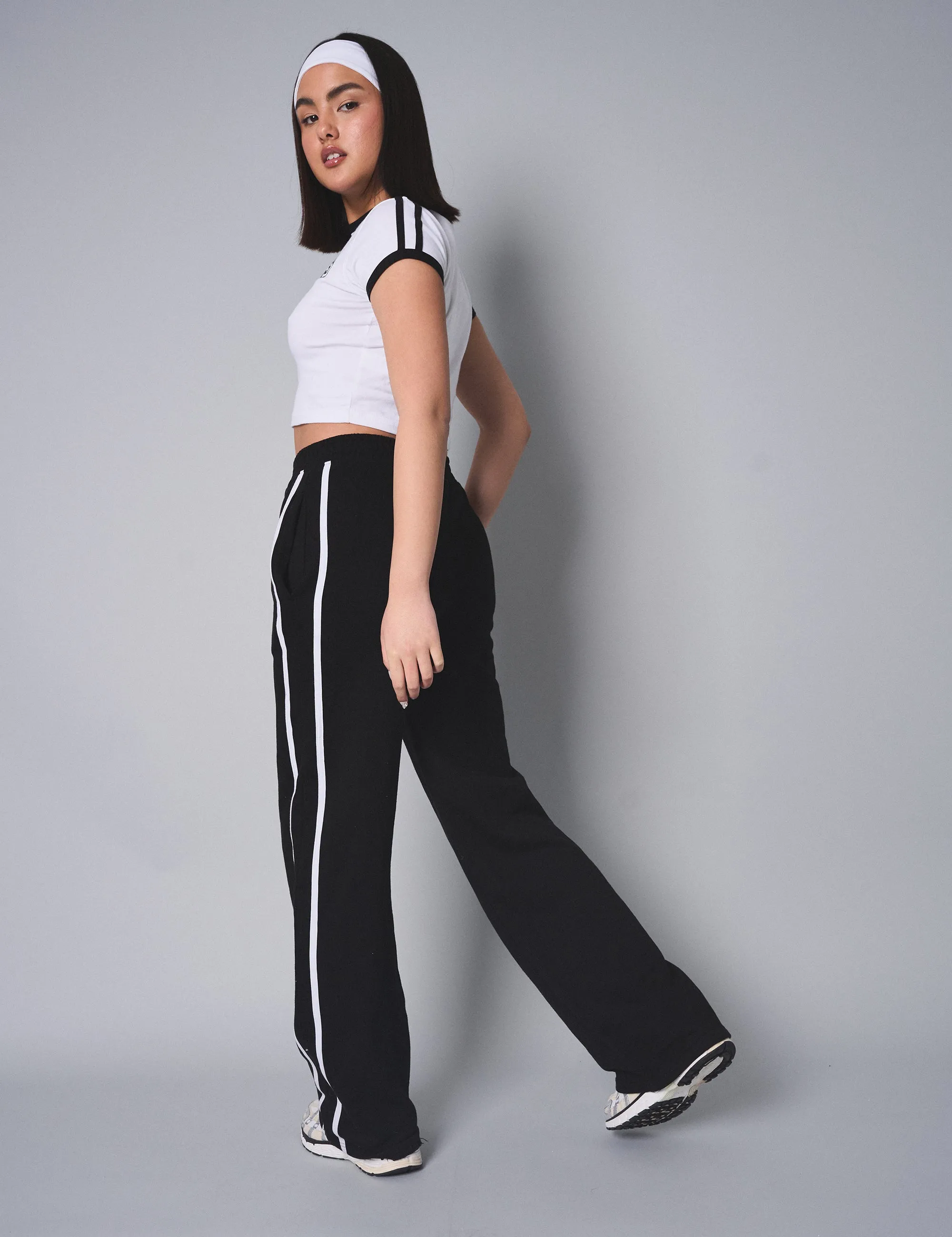 Kaiia Contrast Stripe Baggy Wide Leg Sweat Pants Black sold by Public Desire product image thumbnail 3