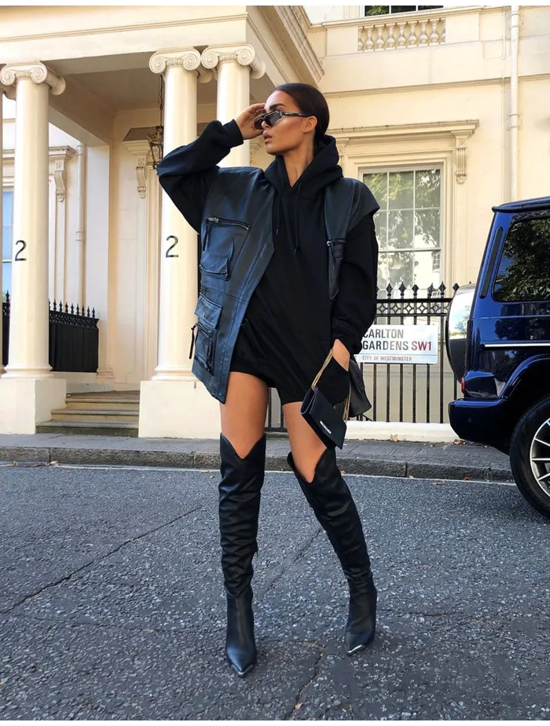 Honor Black Western Block Heeled Knee High Boots sold by Public Desire product image thumbnail 2