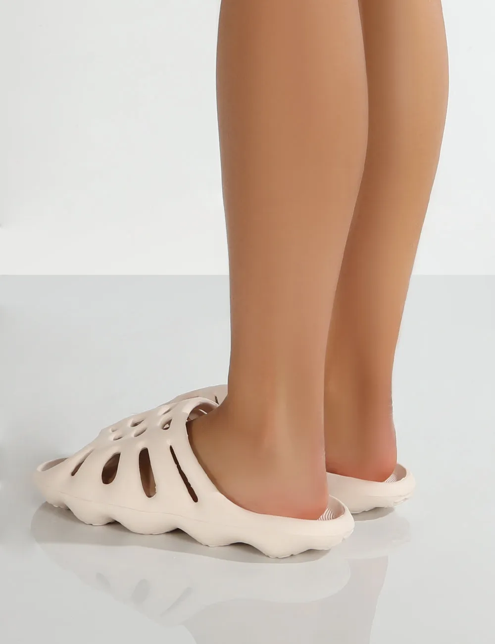 Saint Ecru Foam Slider sold by Public Desire product image thumbnail 2