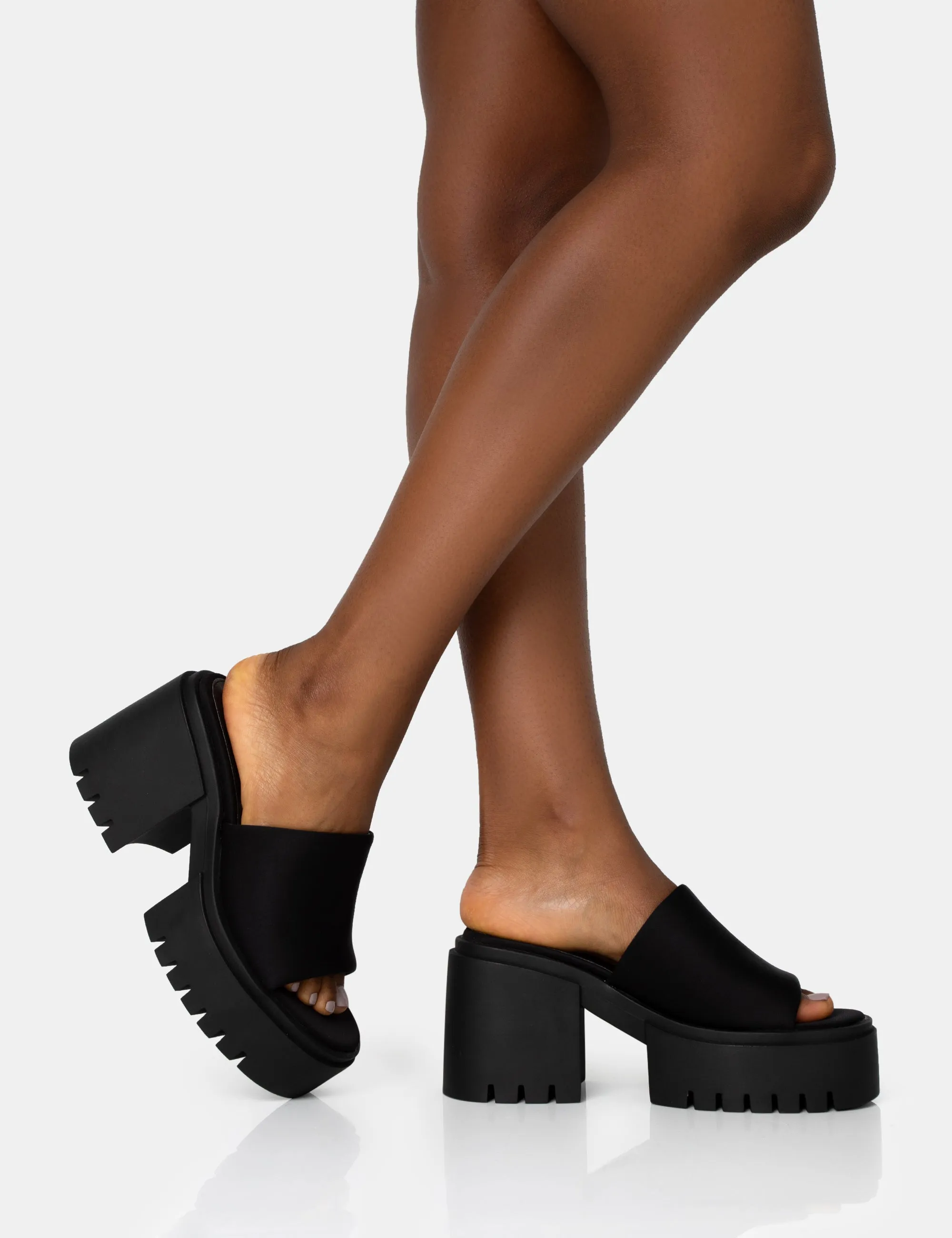 Sabeena Black Chunky Mule Round Toe Mid Heel Sandals sold by Public Desire product image thumbnail 4