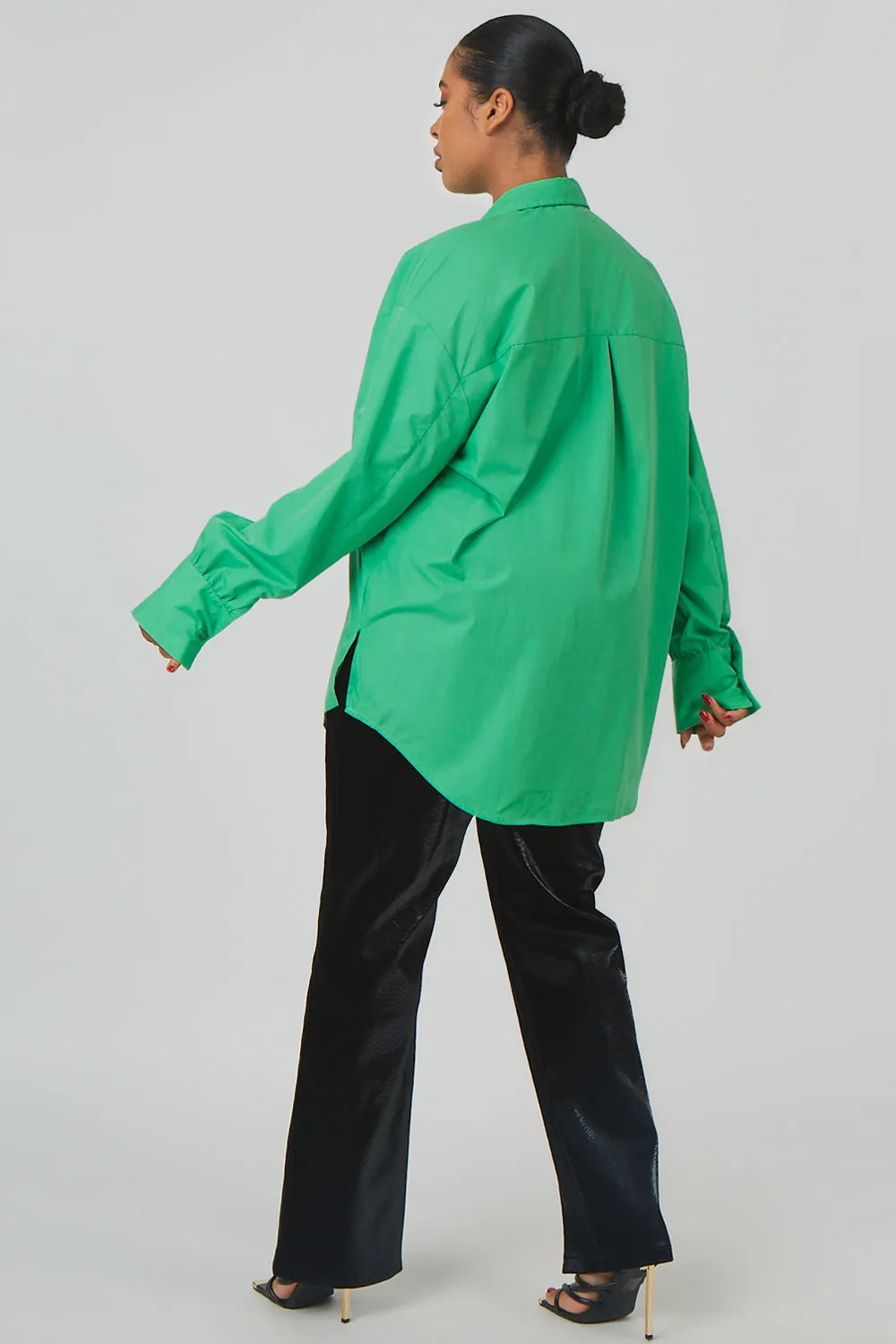 Curve Oversized Pocket Poplin Shirt Green sold by Public Desire product image thumbnail 4