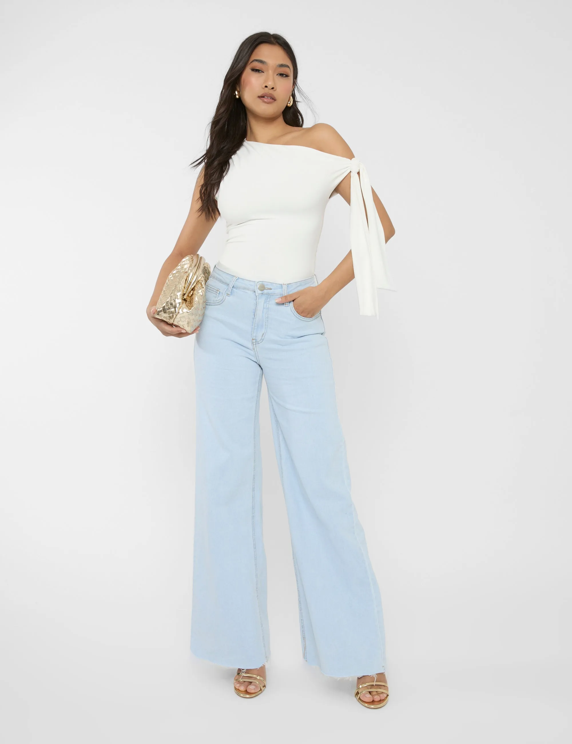Mid Rise Wide Leg Jeans Light Blue sold by Public Desire product image thumbnail 4