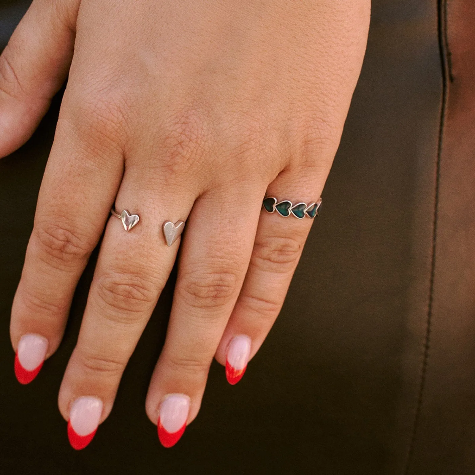 Mood Love Hearts Band Ring sold by Pura Vida product image thumbnail 4