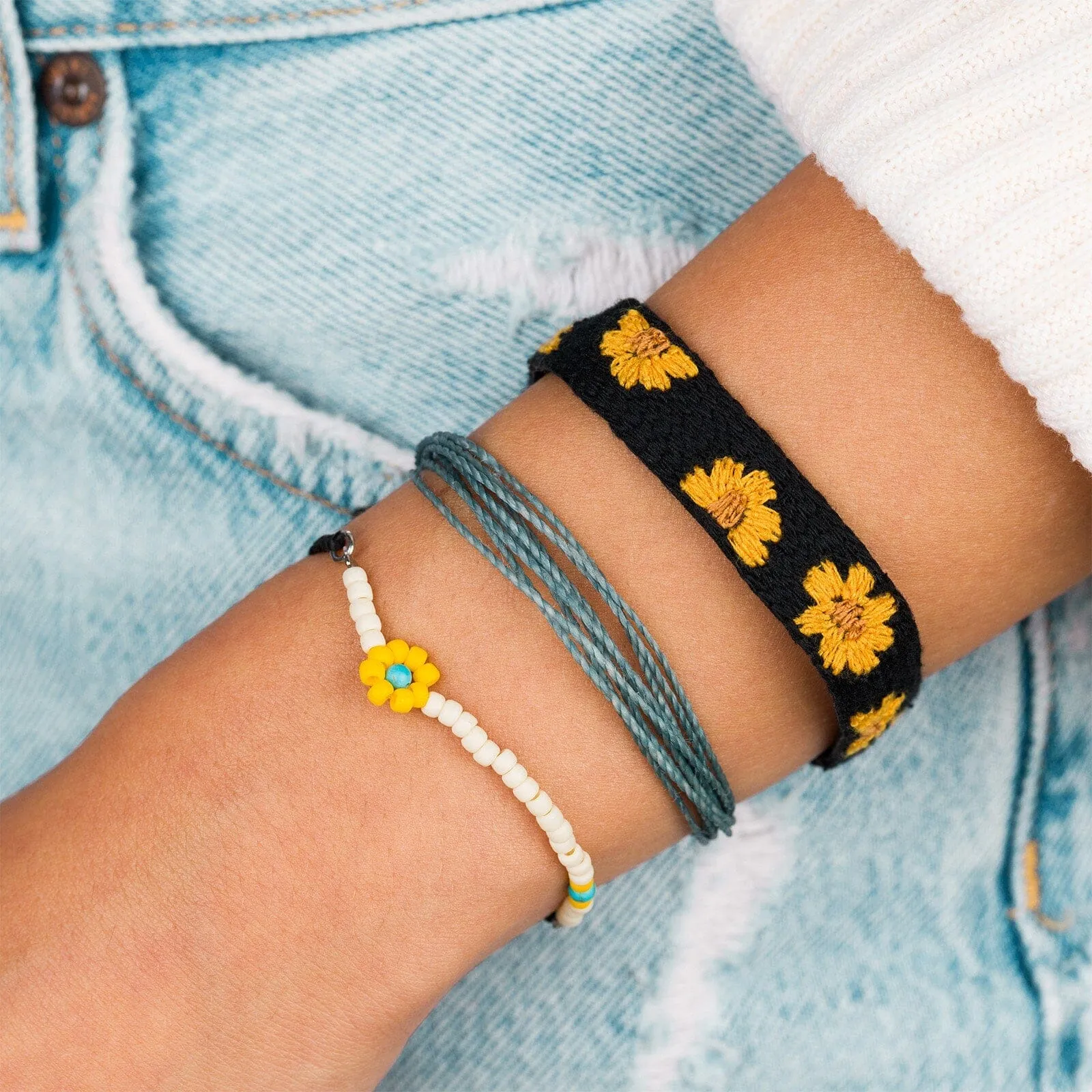Sunflower Serene Pack sold by Pura Vida