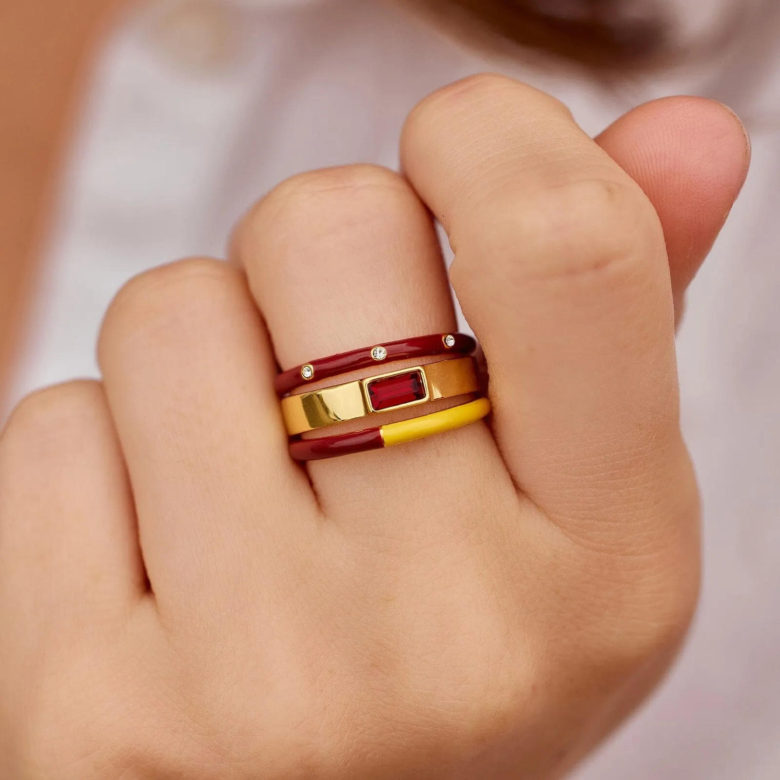 Gryffindor™ 3 Ring Stack sold by Pura Vida product image thumbnail 4