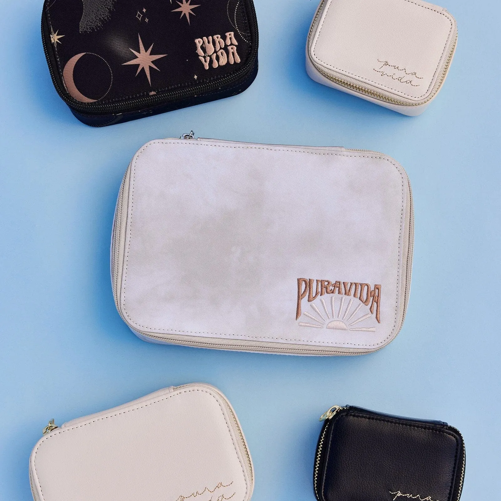 Large Taupe Tie Dye Jewelry Case sold by Pura Vida product image thumbnail 3