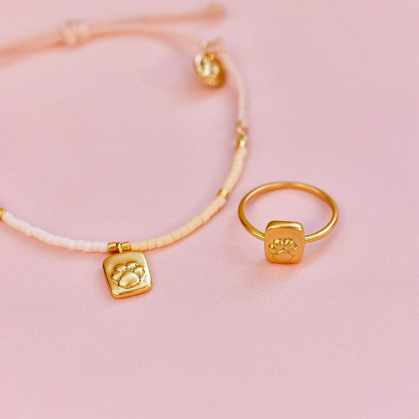 Paw Print Seed Bead Charm Bracelet sold by Pura Vida product image thumbnail 3