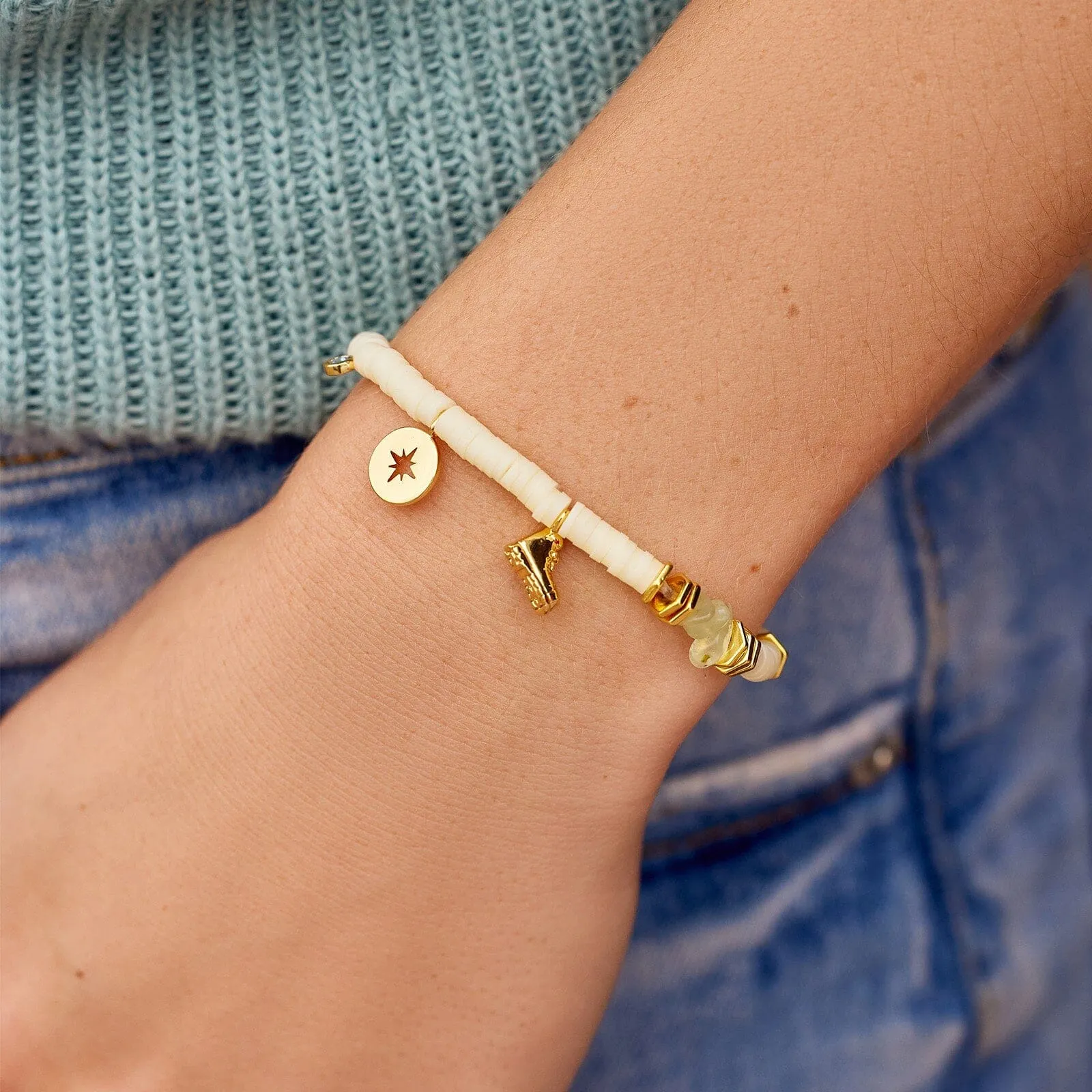 Outdoorsy Gals Vinyl Disc Stretch Bracelet sold by Pura Vida product image thumbnail 2