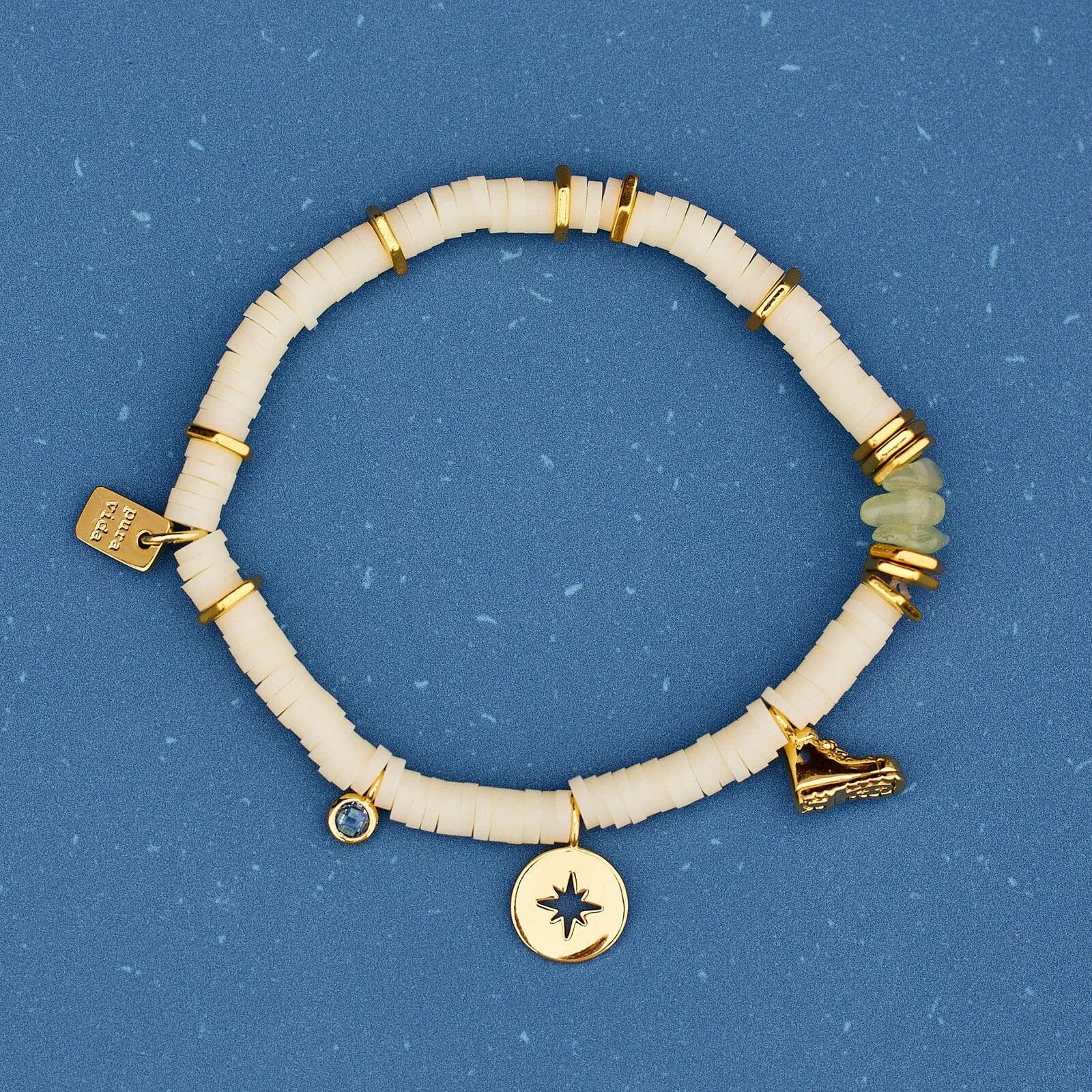 Outdoorsy Gals Vinyl Disc Stretch Bracelet sold by Pura Vida product image thumbnail 3