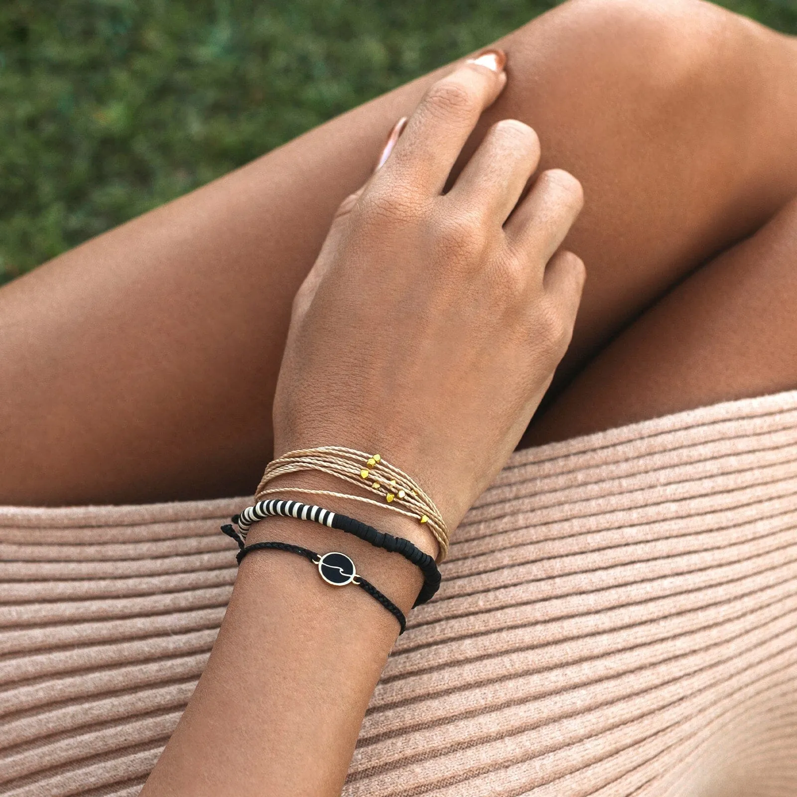 Bright Lines Pack sold by Pura Vida product image thumbnail 4