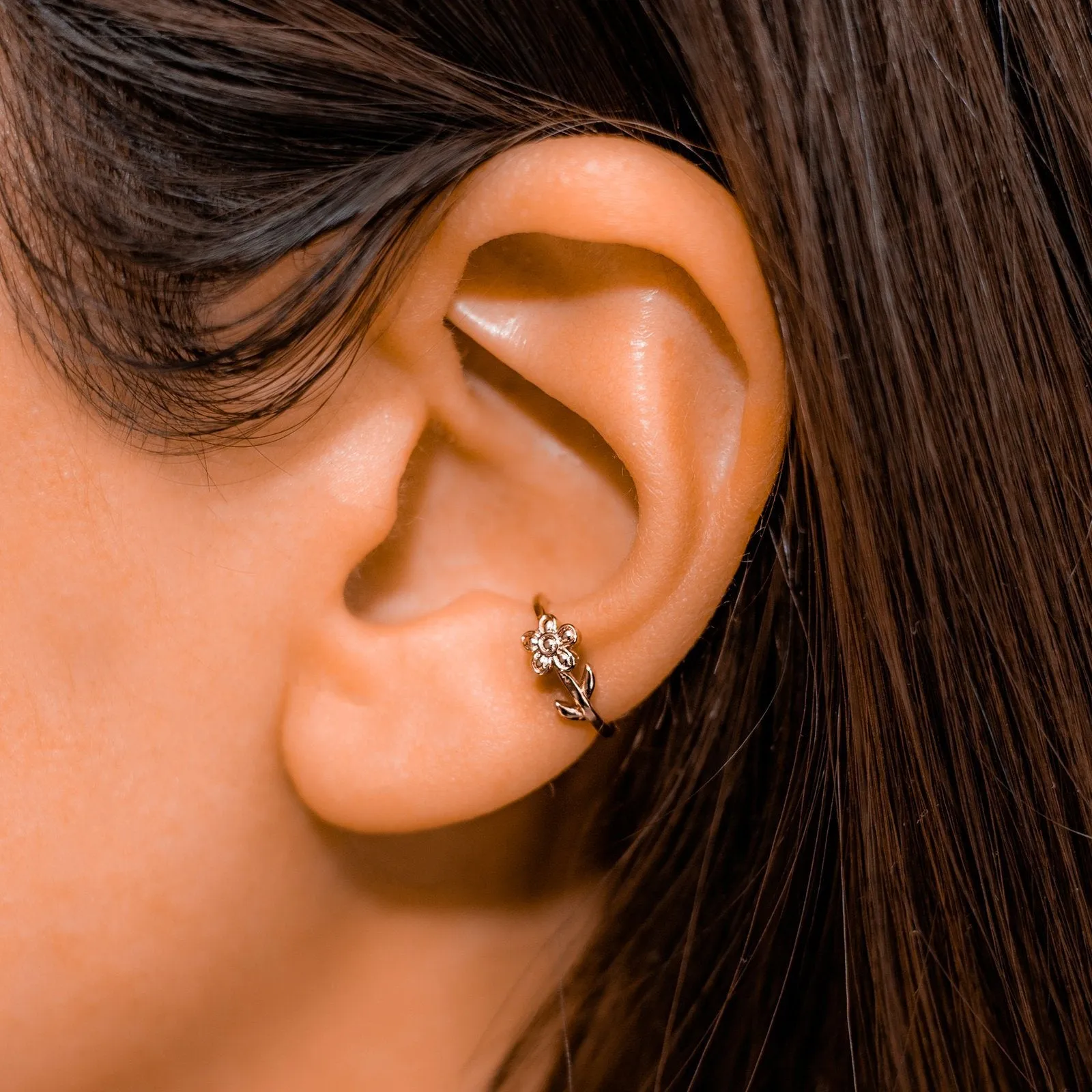 Single Daisy Ear Cuff sold by Pura Vida product image thumbnail 2