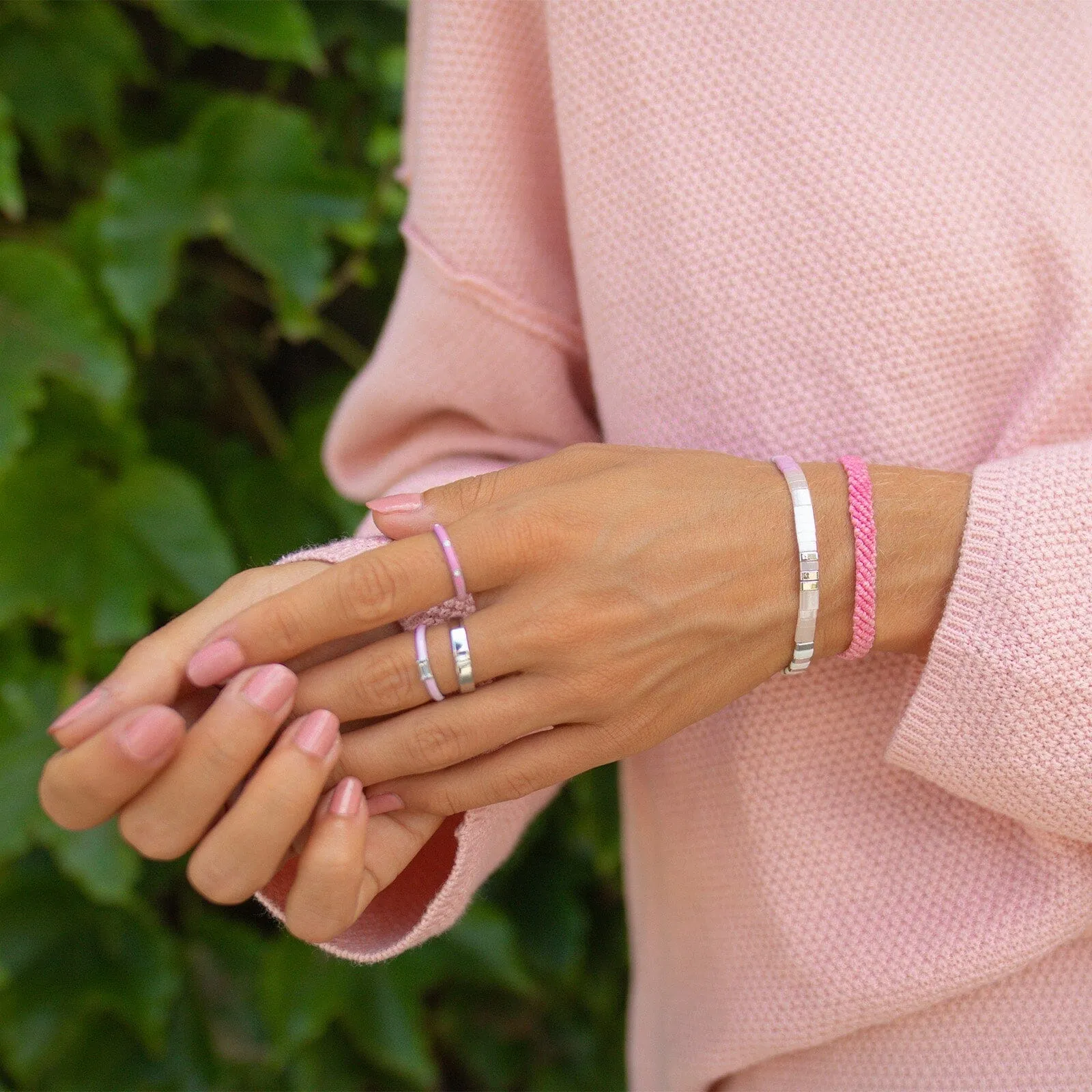 Boarding for Breast Cancer Tile Bead Stretch Bracelet sold by Pura Vida product image thumbnail 4