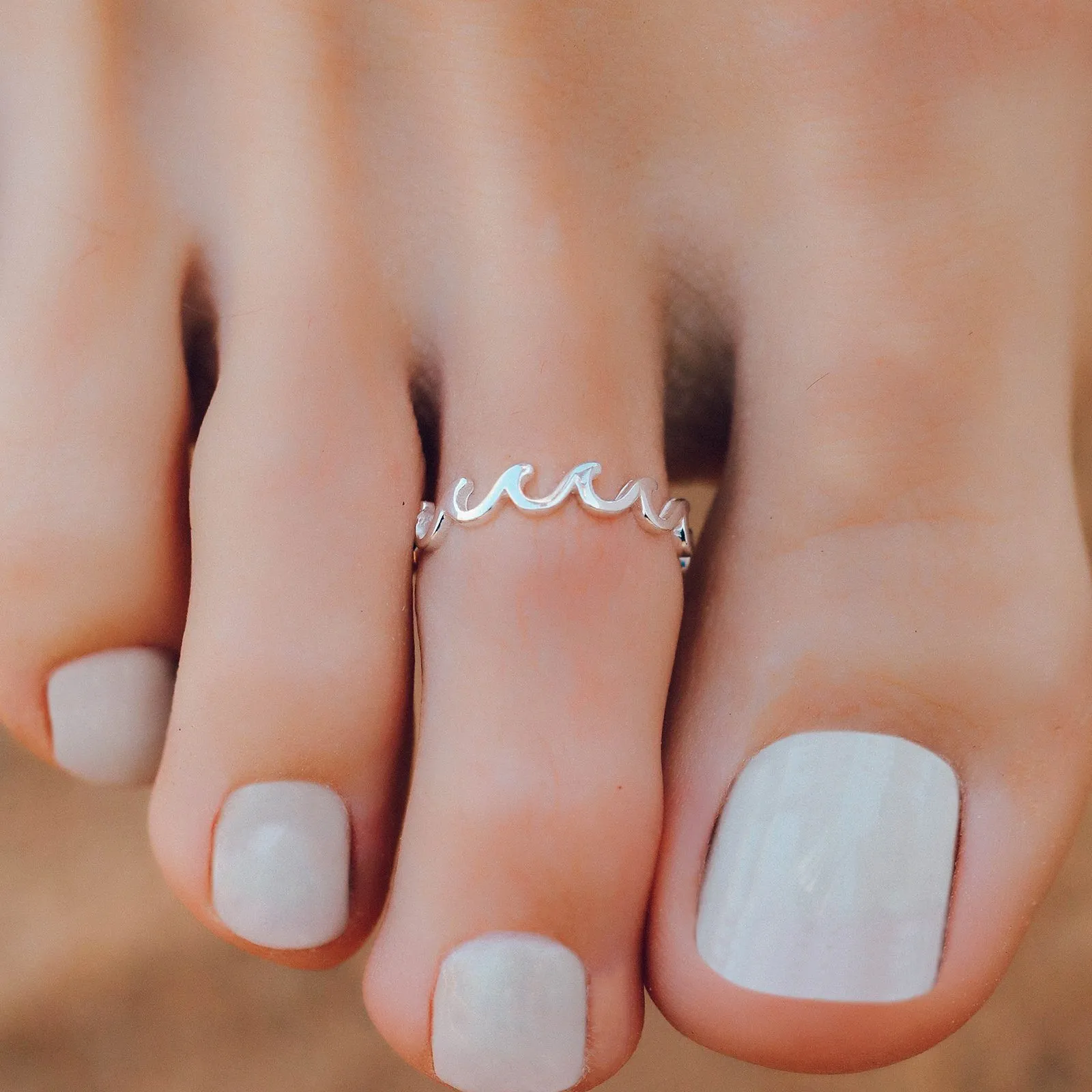 Wave Band Toe Ring sold by Pura Vida product image thumbnail 2