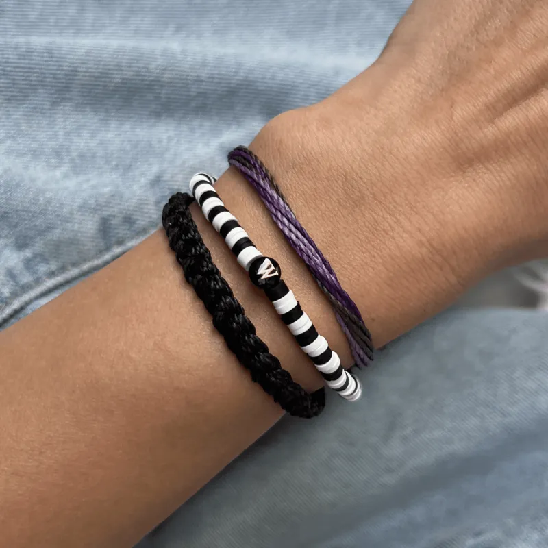 If Looks Could Kill Style Pack sold by Pura Vida