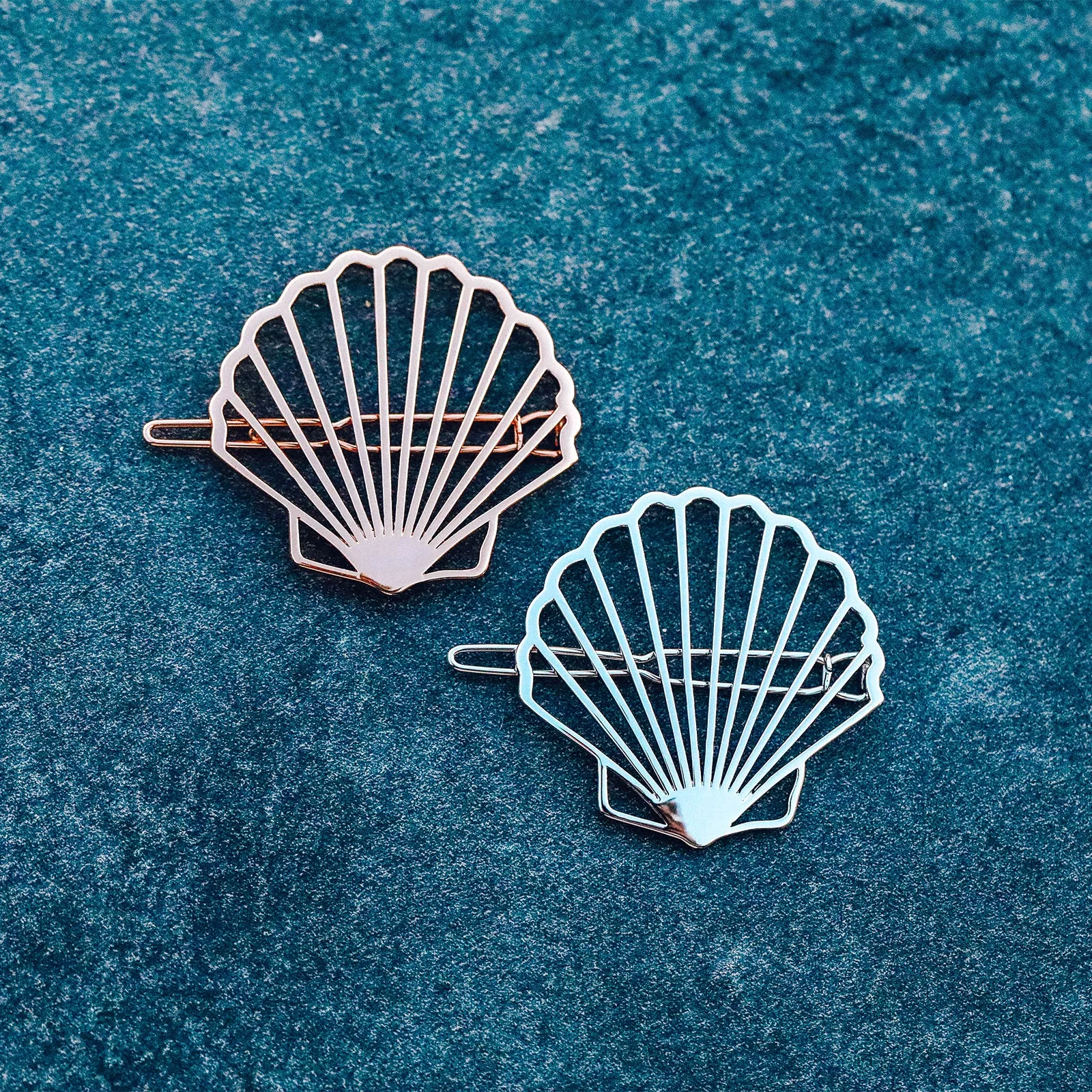 Rose Gold Clam Shell Hair Barrette sold by Pura Vida product image thumbnail 4