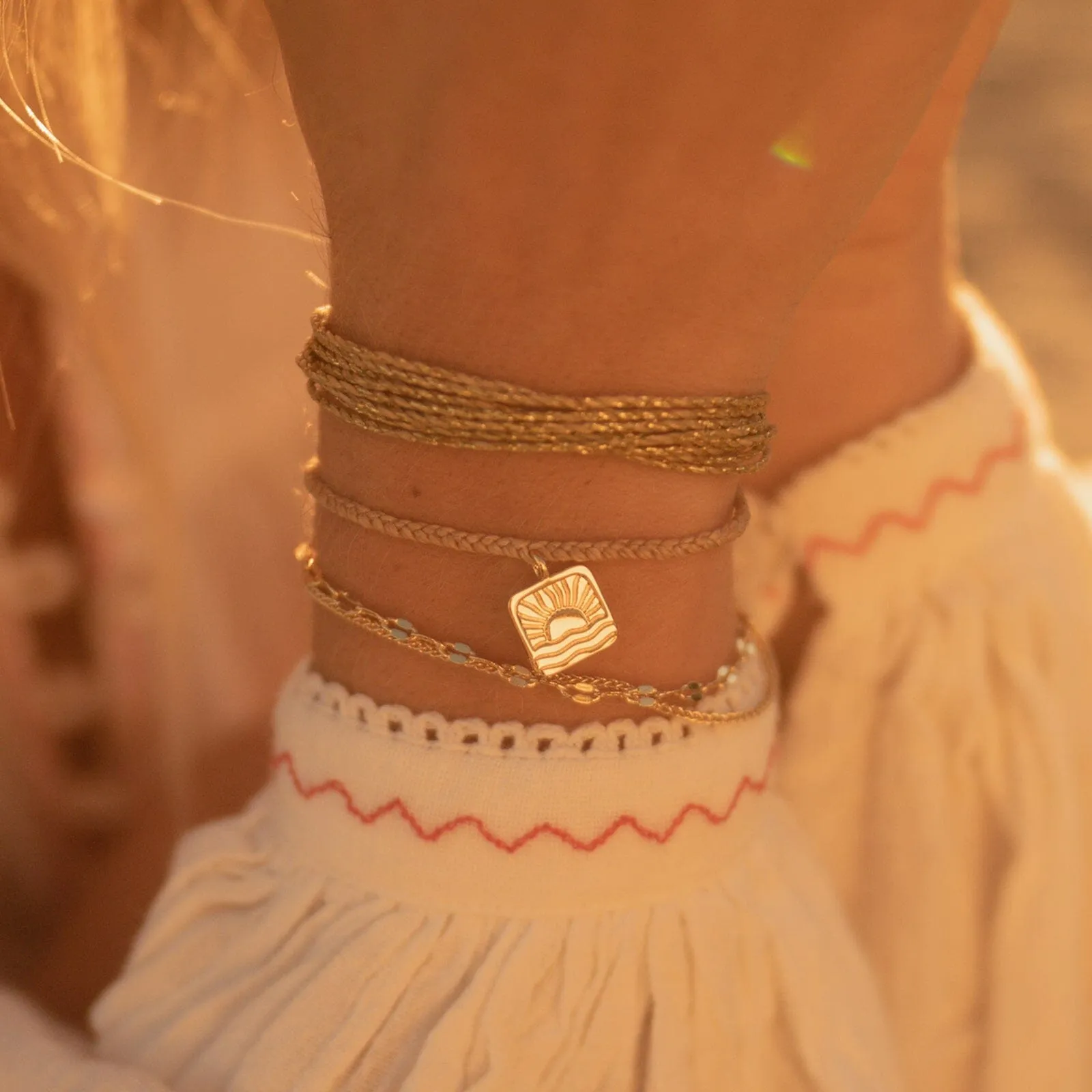 Golden Glow Pack sold by Pura Vida product image thumbnail 3