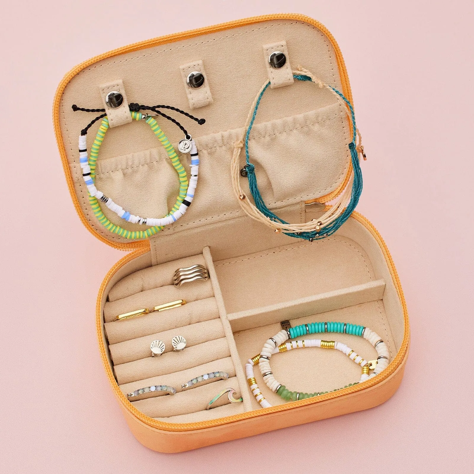 Tonal Tie Dye Journey Jewelry Case sold by Pura Vida product image thumbnail 2