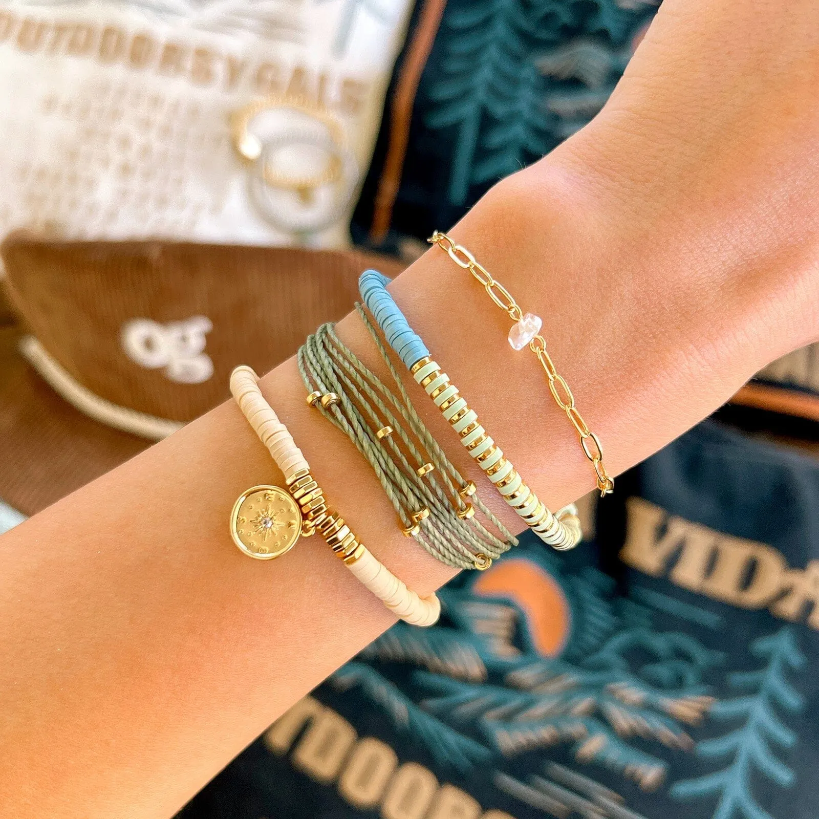 Outdoorsy Gals Style Pack sold by Pura Vida product image thumbnail 5