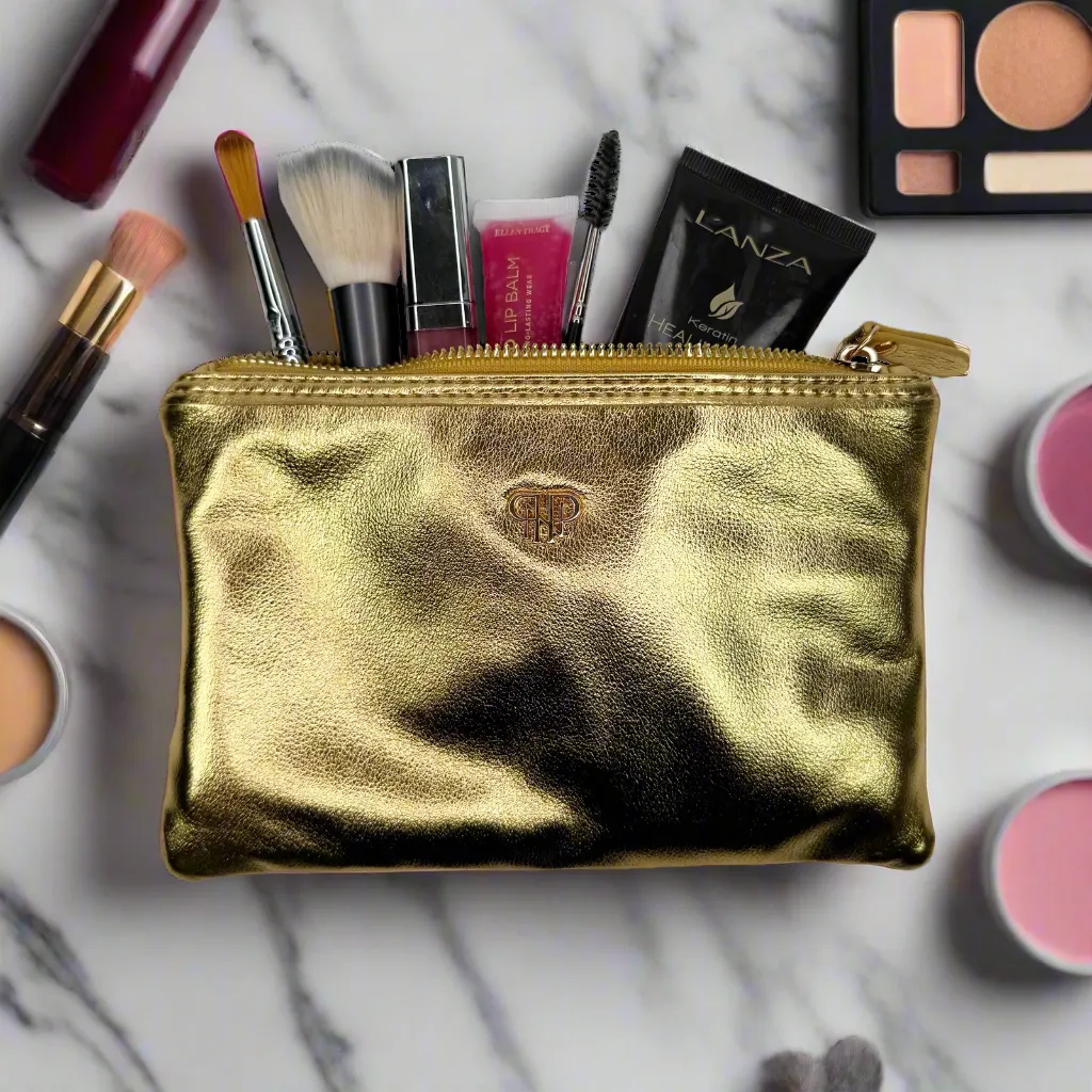 NEW Classic Toiletry Case - 24 Karat sold by PurseN product image thumbnail 3