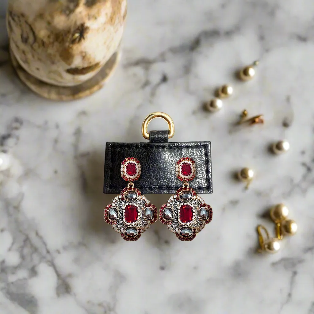 Earring Stays - Black sold by PurseN product image thumbnail 2