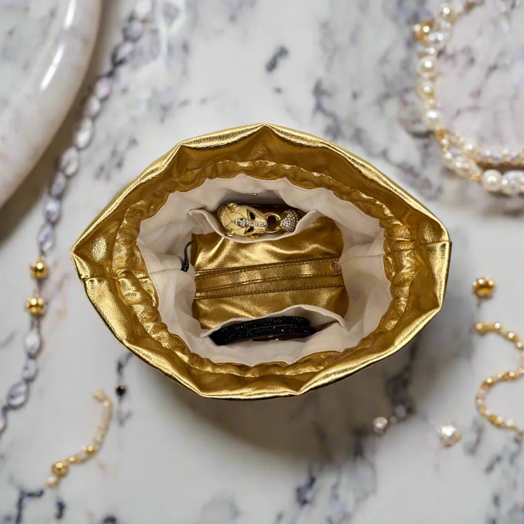 NEW Oprah's Favorite Things 2021 - Ultra Jewelry Case - 24 Karat sold by PurseN product image thumbnail 4