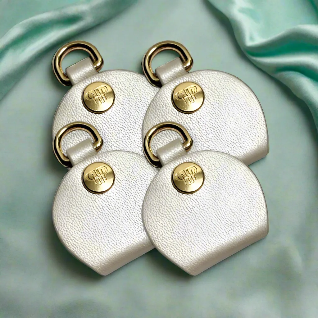 NEW Necklace Holders - Pearl sold by PurseN product image thumbnail 4