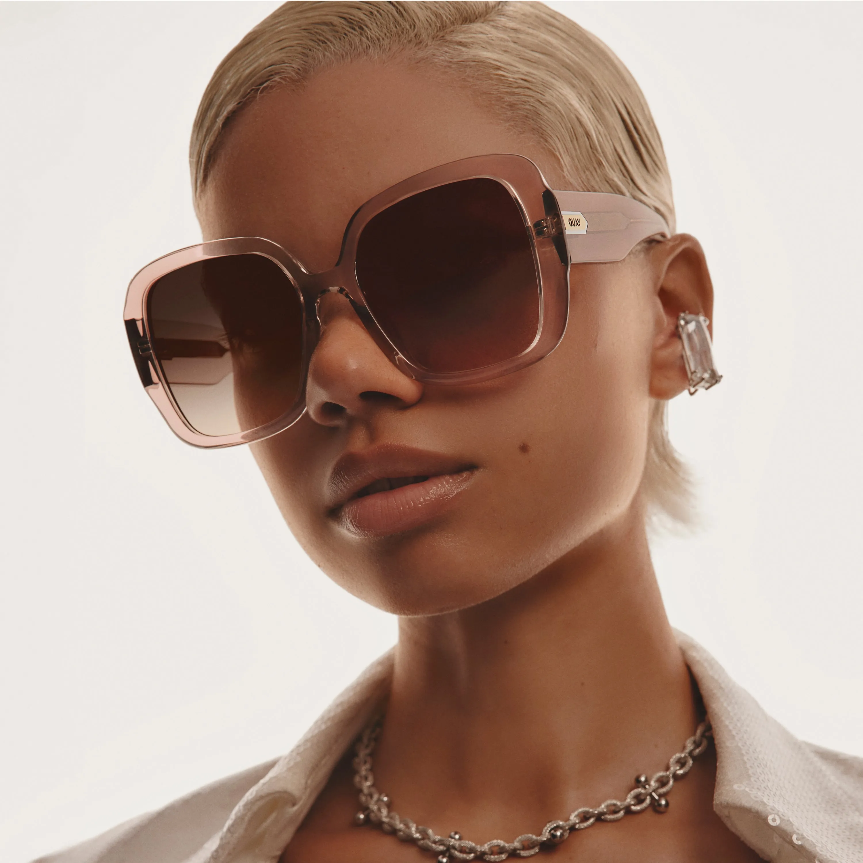 FULL GLAM sold by Quay Australia product image thumbnail 4