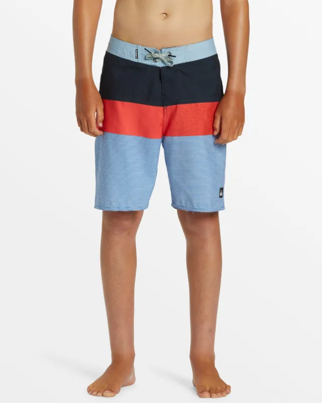 Boys 8-16 Everyday Panel 17" Boardshorts - made by Quiksilver