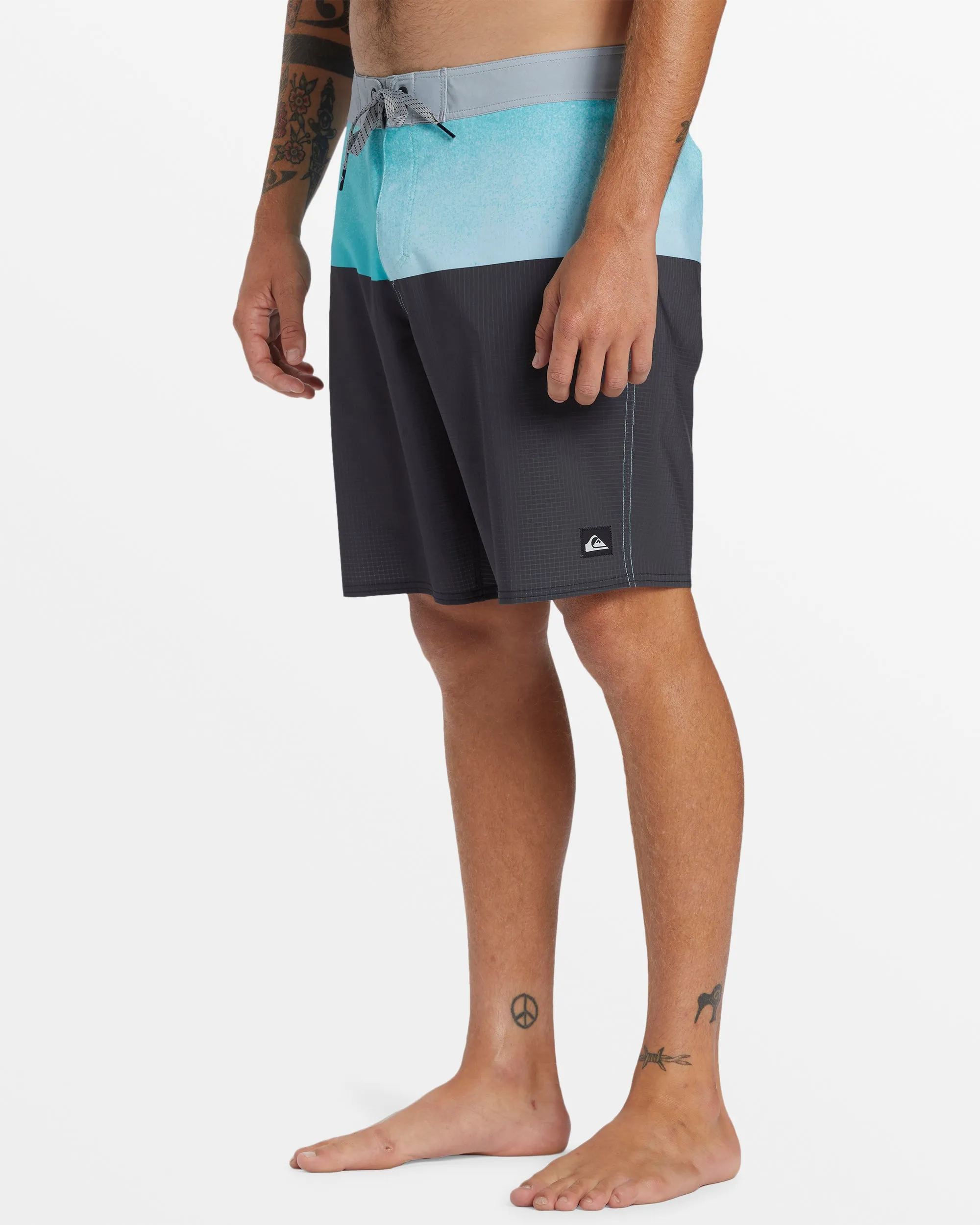Highline Straight Leg 19" Boardshorts - Capri sold by Quiksilver product image thumbnail 4