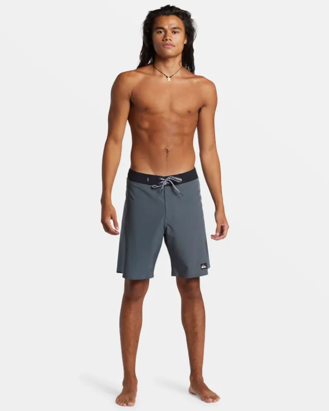 Highline Pro Arch 19" Boardshorts - Black made by Quiksilver