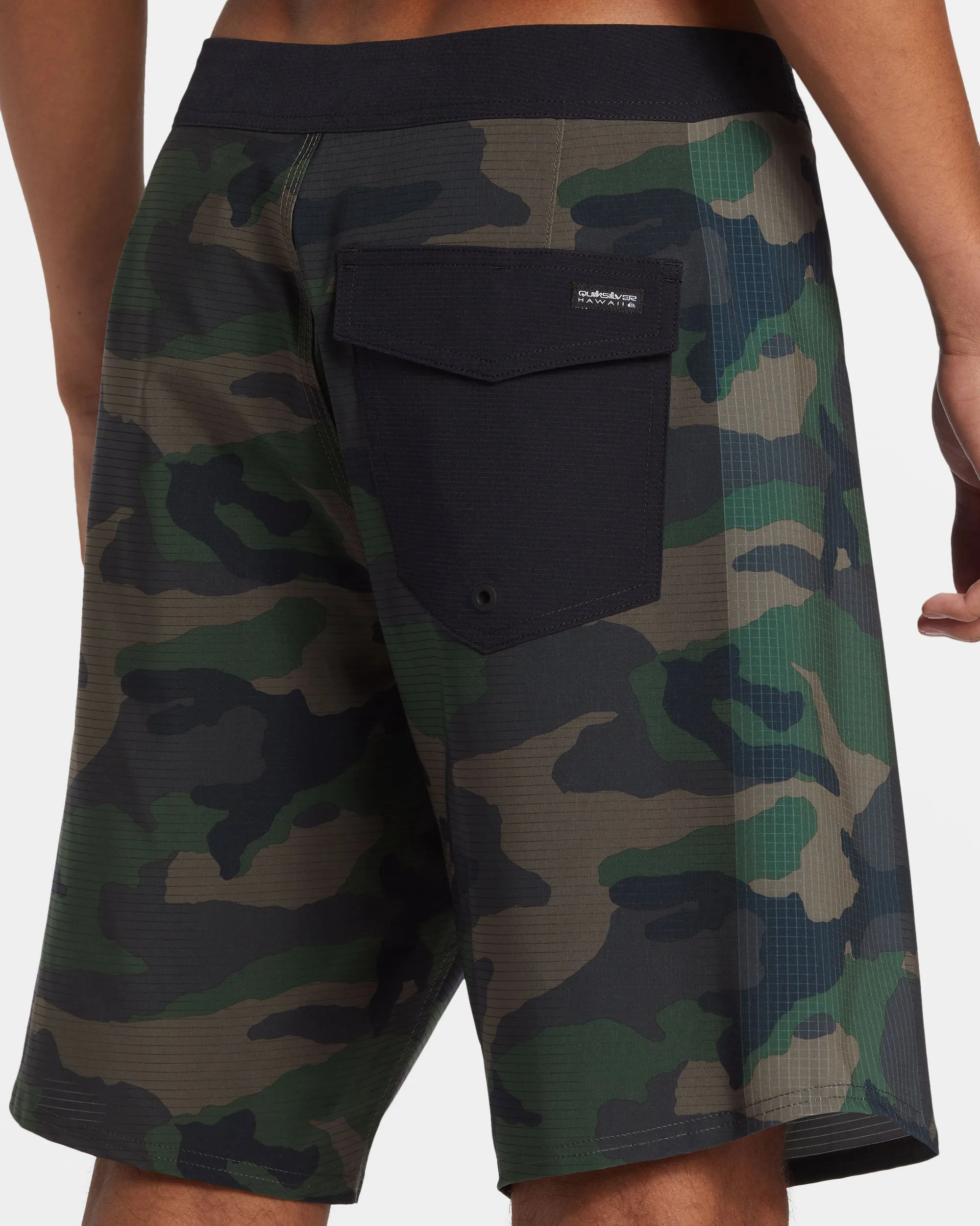 Highline Hawaii Arch 19" Boardshorts - Camo sold by Quiksilver product image thumbnail 4