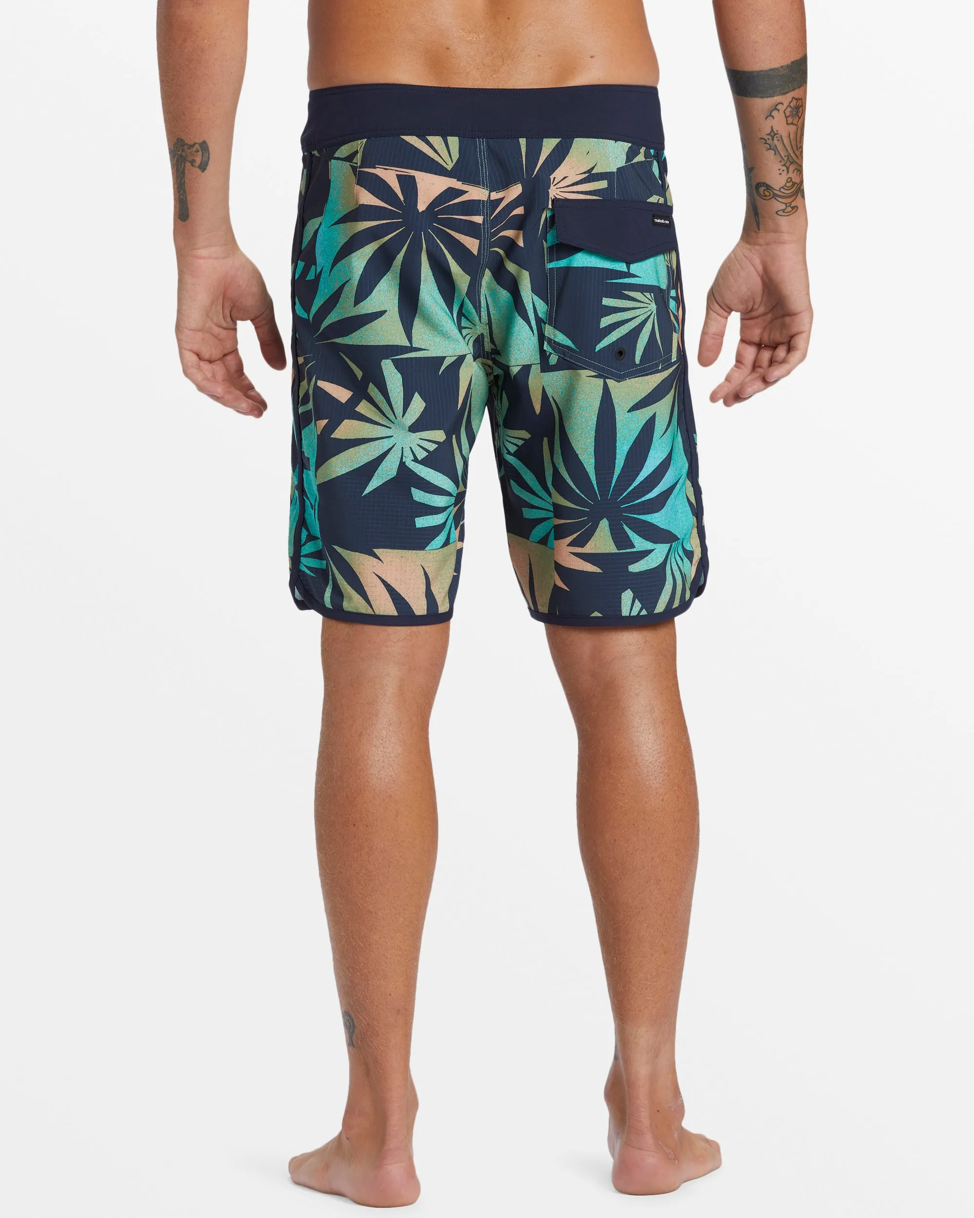 Highline Scallop 19" Boardshorts - Dark Navy sold by Quiksilver product image thumbnail 2