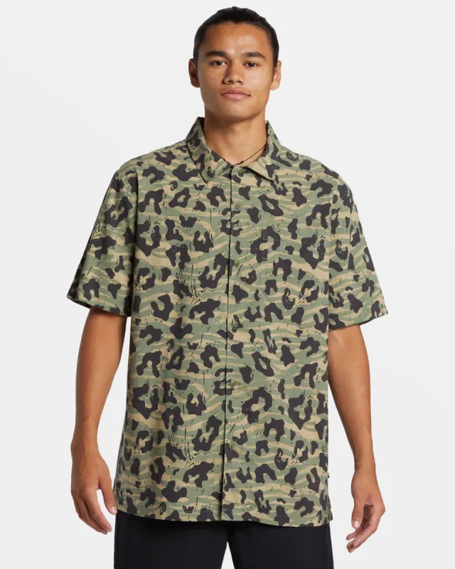 Beach Club Casual Short Sleeve Shirt - Seaspray Beach Club Casual Ss sold by Quiksilver